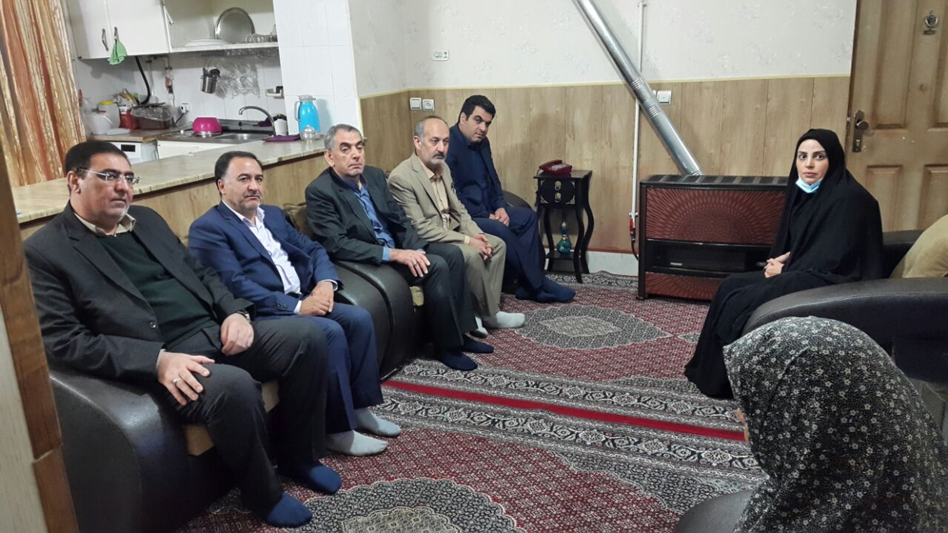 دیدار با یکی از بانوان خودسرپرست مددجوی بهزیستی