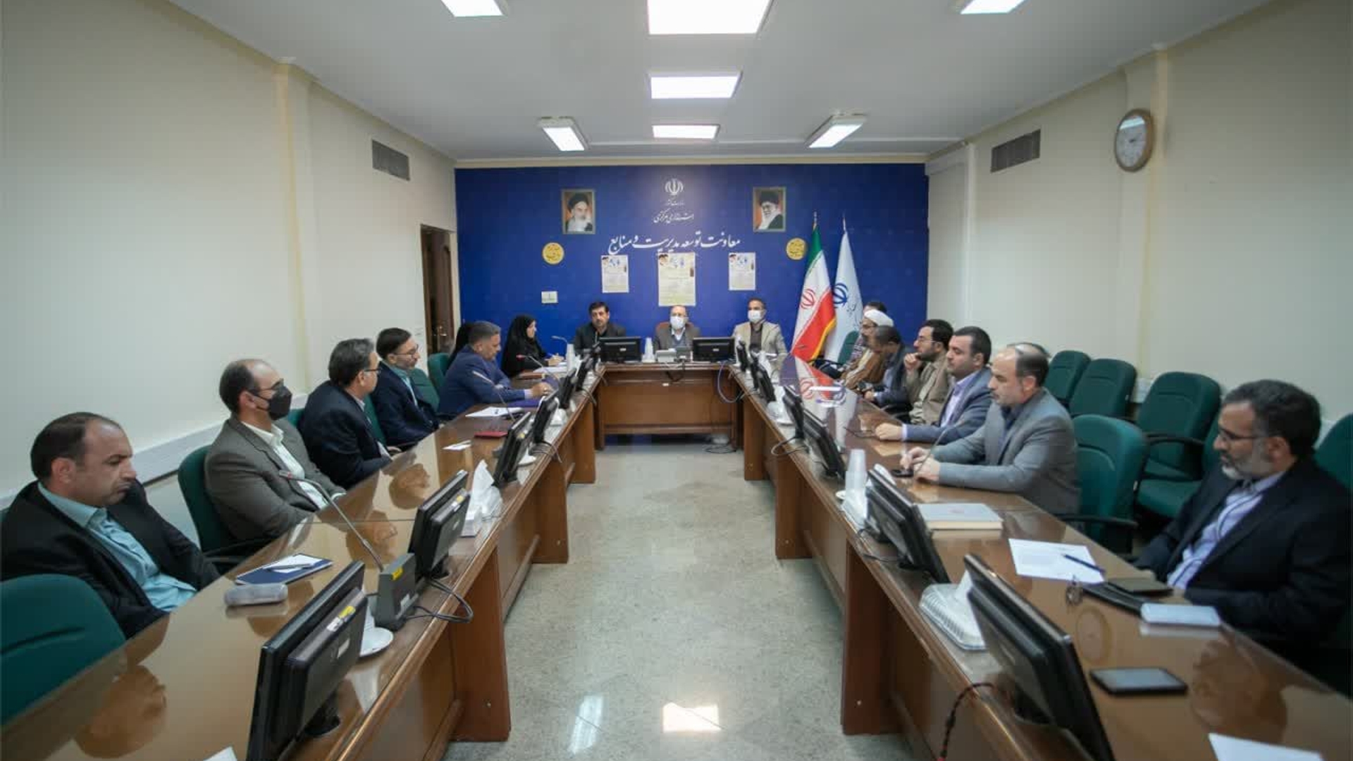 جلسه کمیته علمی همایش حکمرانی استانی