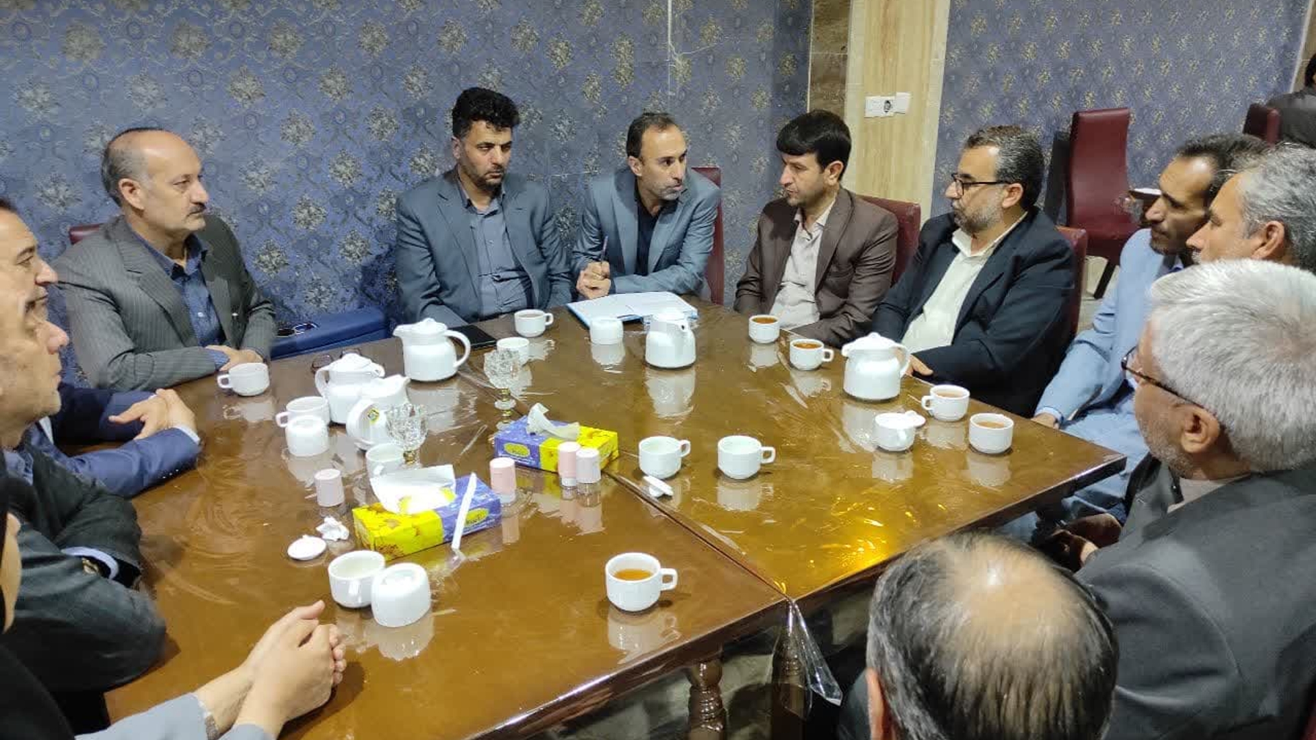 نشست بررسی مشکلات حوزه بهزیستی در شهرستان خمین برگزار شد