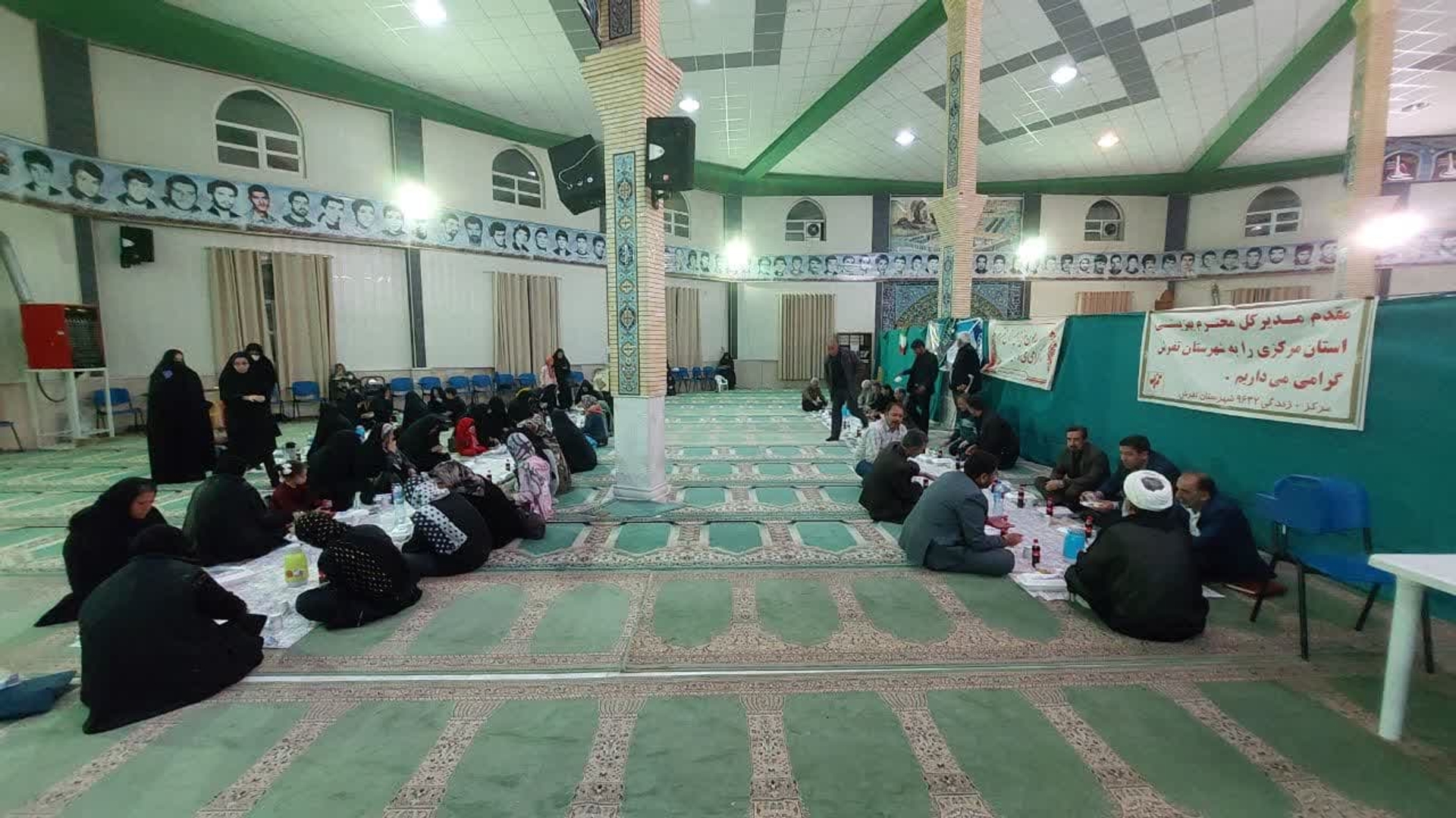 امام خمینی؛ مستضعفان و مستمندان و زاغه نشینان ولی نعمت و نور چشمان ما و اولیای نعم همه هستند.