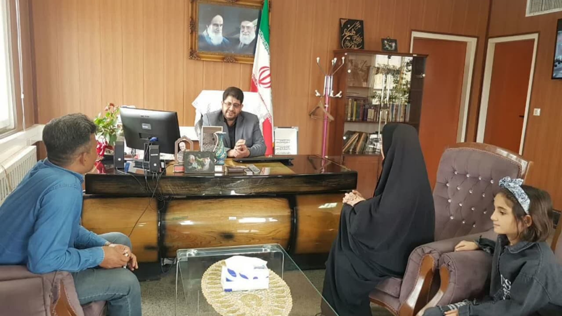 بخشی از دیدارهای مردمی محمد رضا رضایی فرماندار تفرش    :