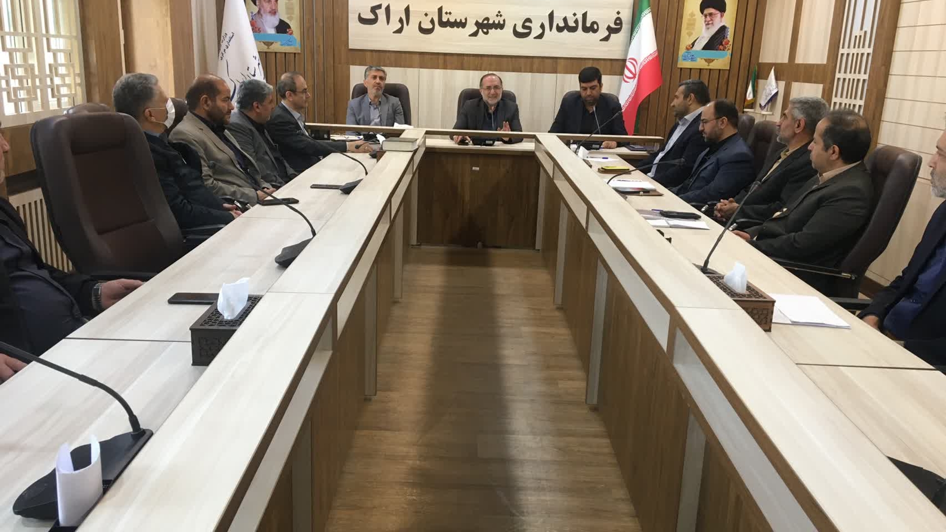 جلسه تودیع ومعارفه معاونت برنامه ریزی وتوسعه فرمانداری شهرستان اراک