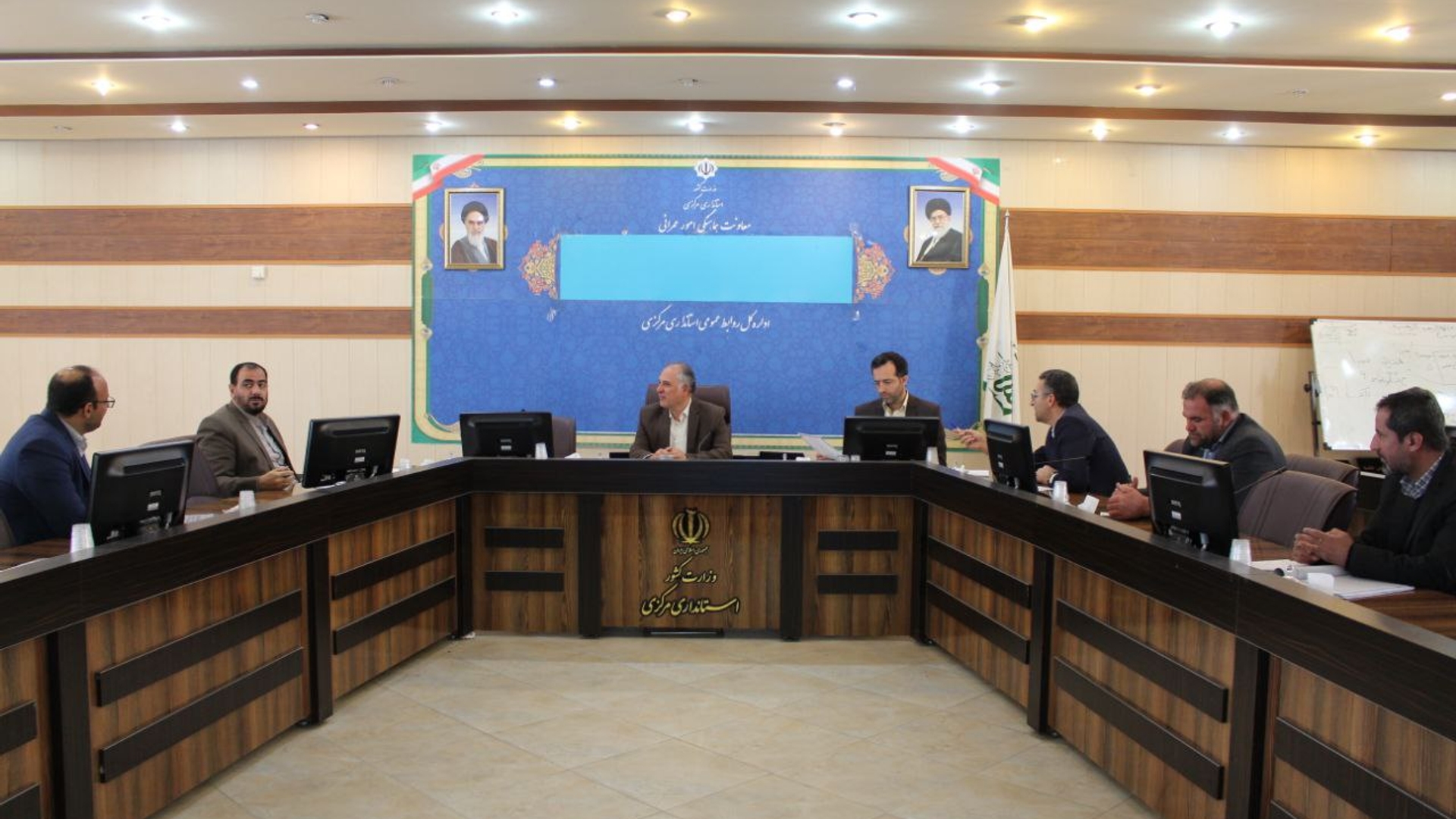 برگزاری جلسه تعیین تکلیف محل واریز عوارض ساخت و سازهای خارج از حریم شهرها و محدوده روستاها