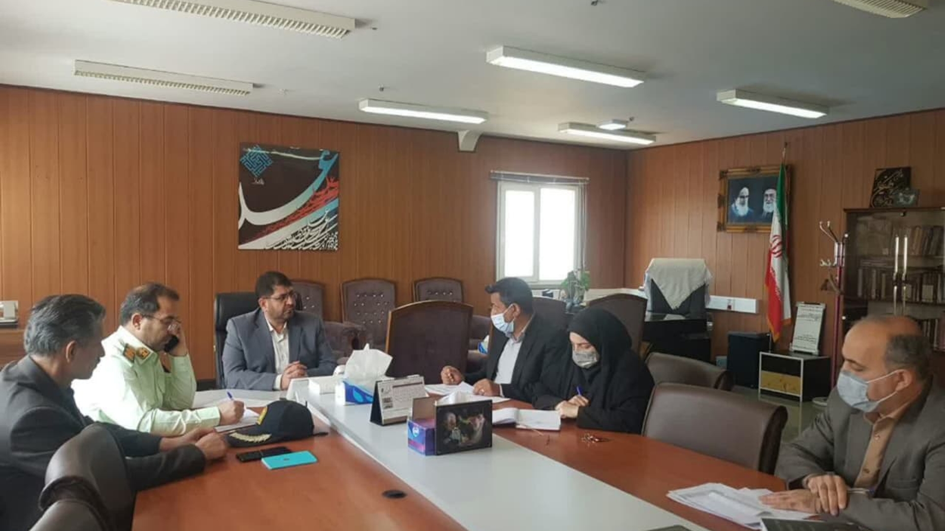 جلسه آسیب های اجتماعی با موضوع  (خودکشی) شهرستان به ریاست محمد رضا رضایی فرماندار شهرستان تفرش و با حضور اعضای جلسه در فرمانداری تشکیل و برگزار شد.