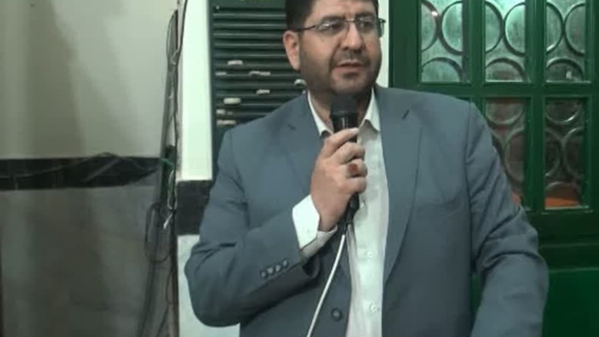 دیدار مسئولین استانی و شهرستانی با مردم روستای کوهین و ارائه میز خدمت