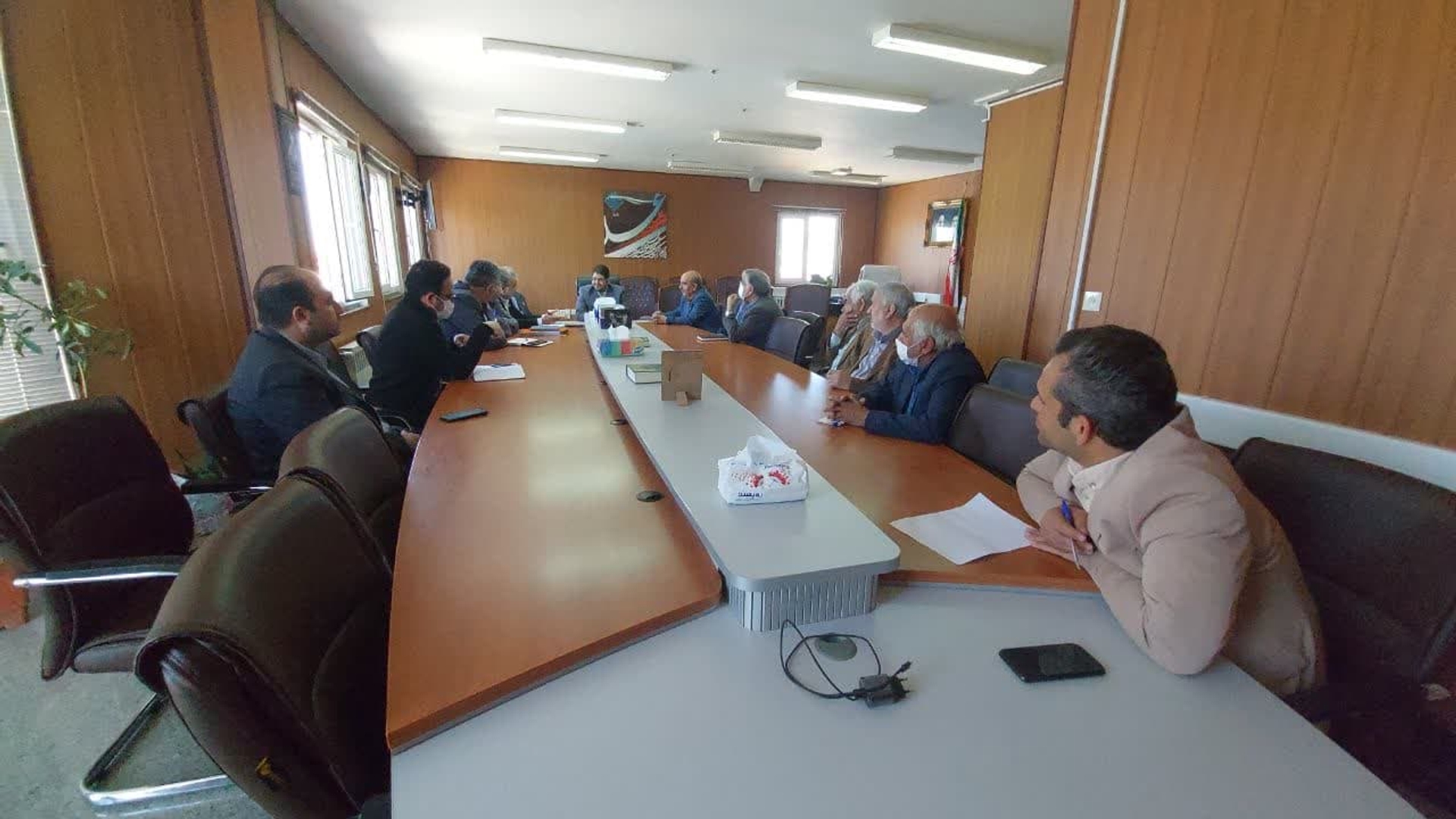 جلسه بررسی معدن روستای سرآبادان به ریاست محمد رضا رضایی فرماندار شهرستان تفرش و با حضور مدیر کل سازمان صمت استان مرکزی، دهیار و شورای روستای سرآبادان و جمعی از مسئولین برگزار شد.