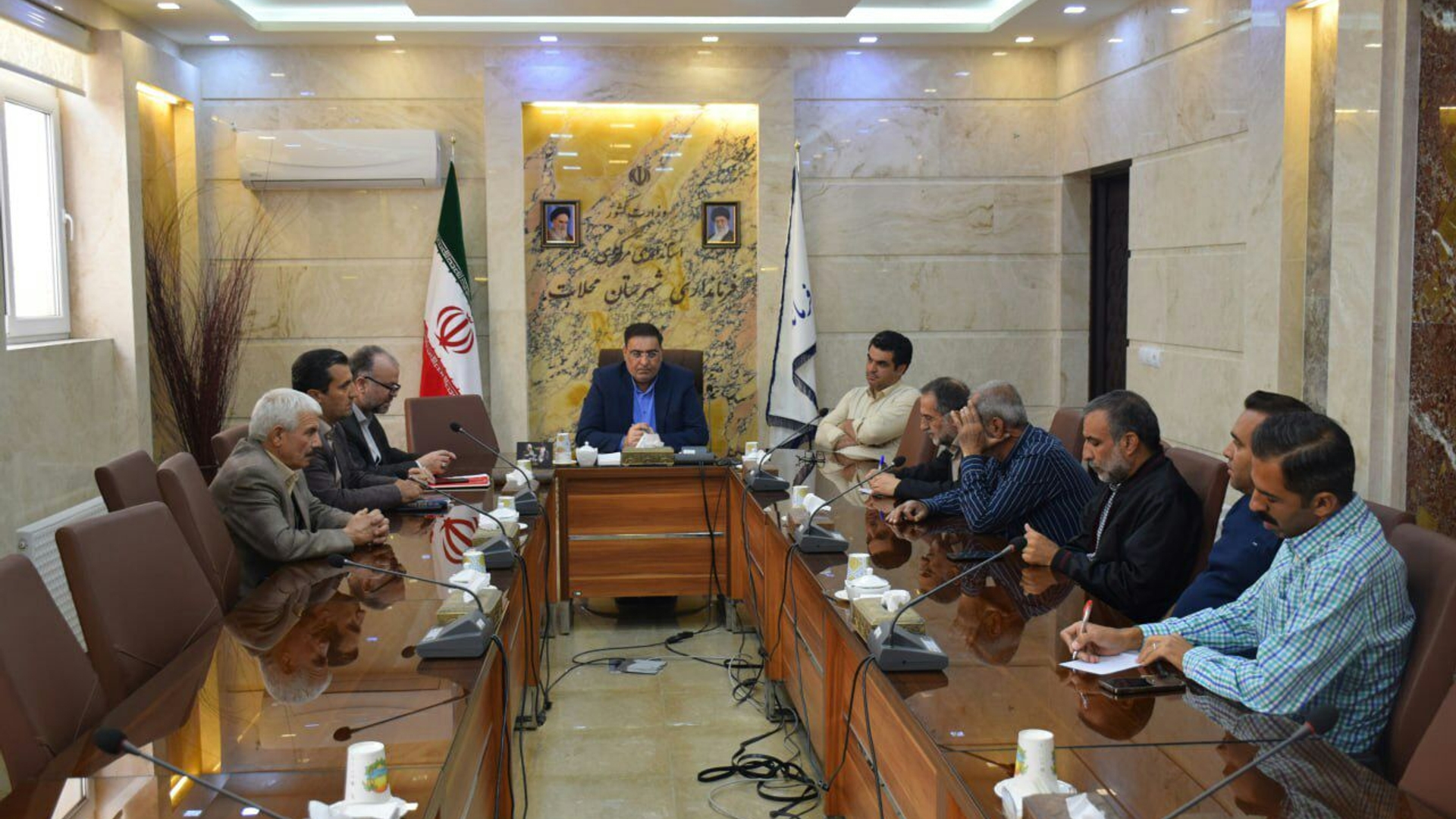 جلسه هماهنگی برگزاری نمایشگاه های ماهیان زینتی و گل و گیاهان زینتی