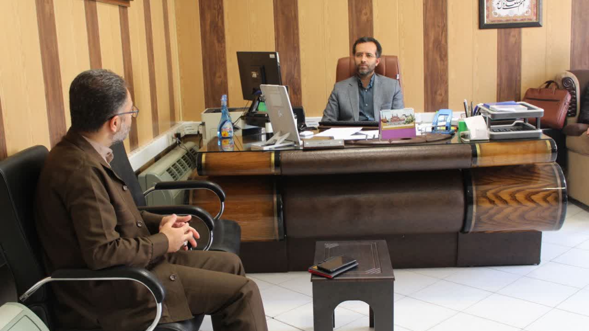 برگزاری نشست بررسی مسائل و مشکلات حوزه روستایی بخش مرکزی شهرستان خنداب