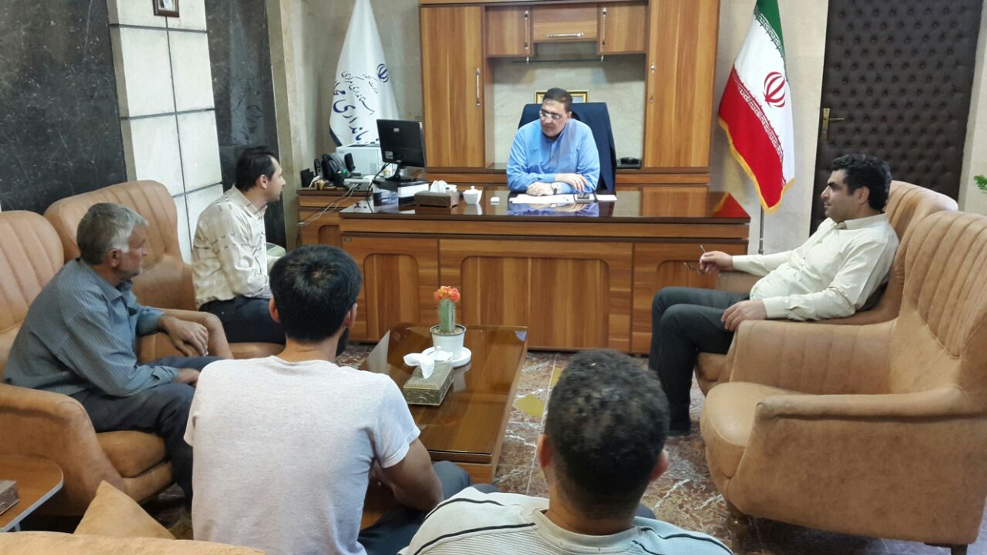 ملاقات مردمی ( ازدیبهشت ماه)