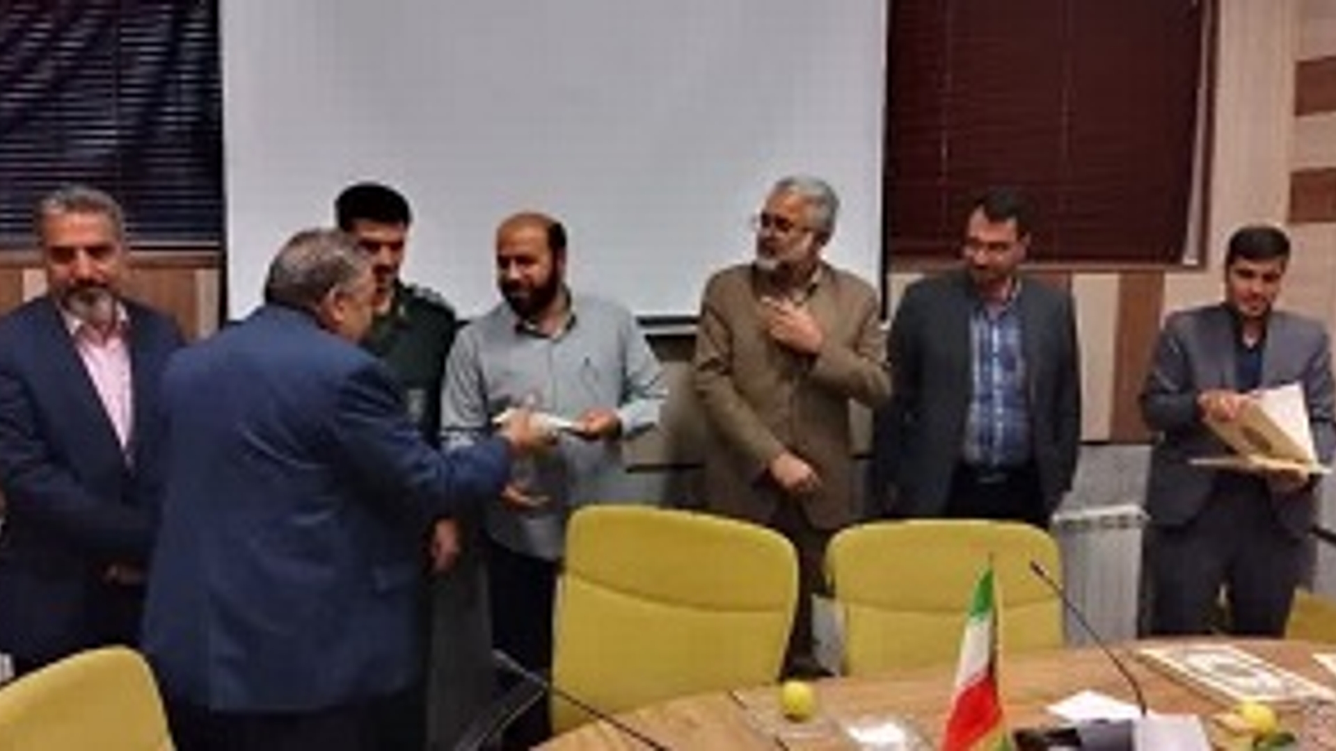 برگزاری مراسم تکریم از اعضای ادواری شورای اسلامی شهر شهباز