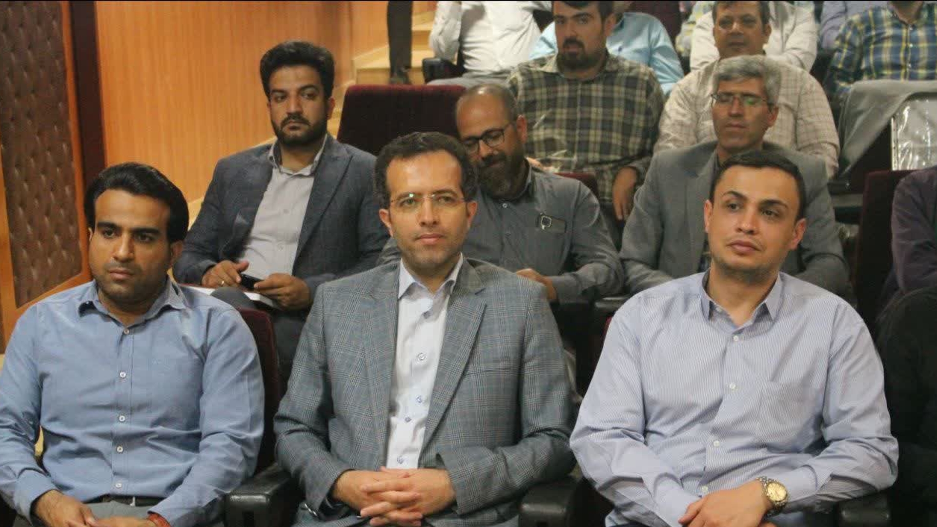 برگزاری کارگاه آموزشی متره و برآورد ویژه ناظرین فنی دهیاری ها