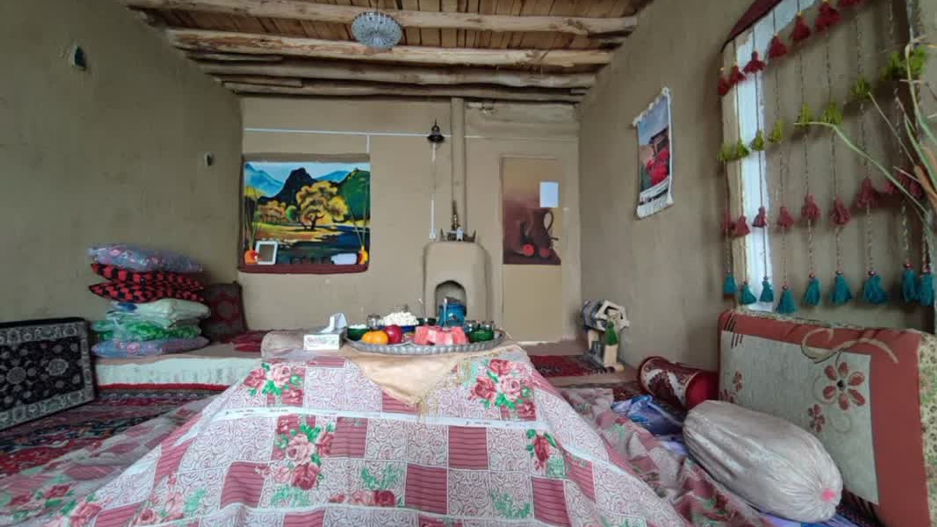 بازدید مدیر کل دفتر امور روستایی و شوراها از اقامتگاه بوم گردی هزار و یک شب واقع در روستای کزاز از توابع بخش مرکزی شهرستان شازند