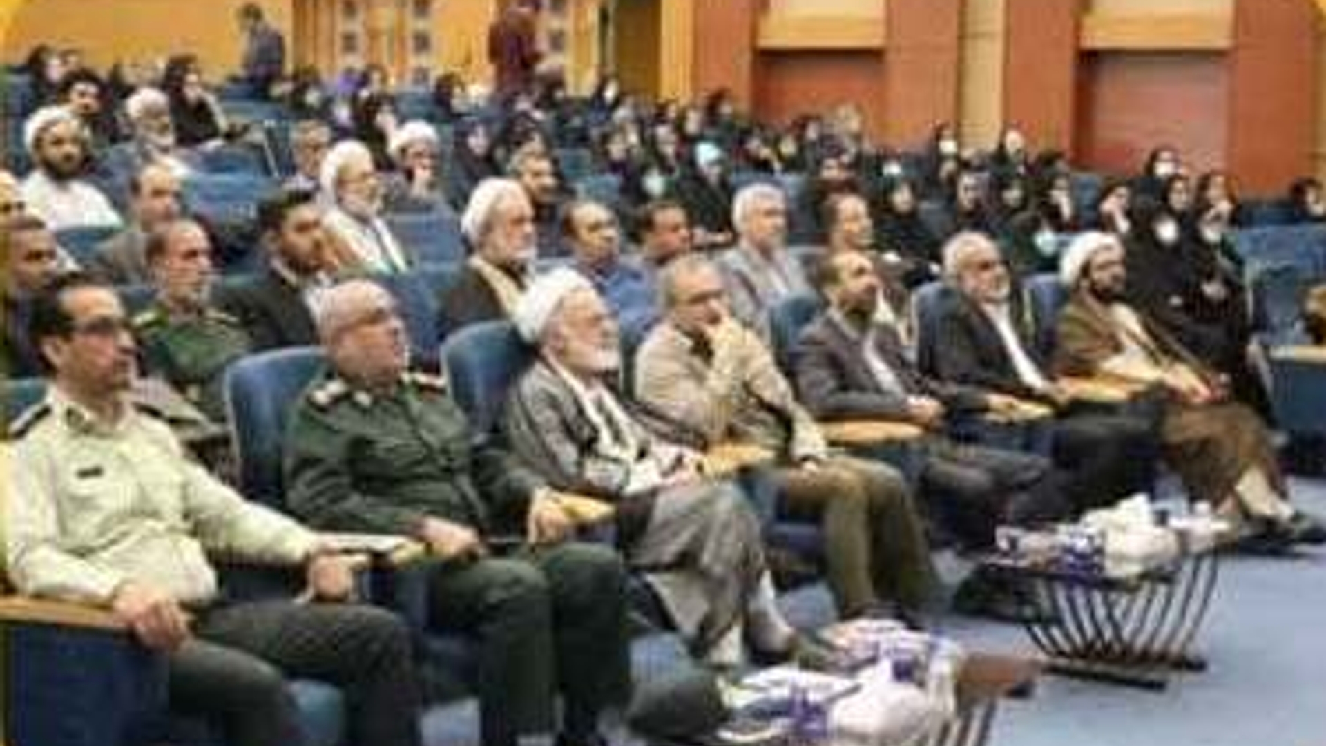 حضور فرماندار شهرستان خنداب در اجلاس نماز