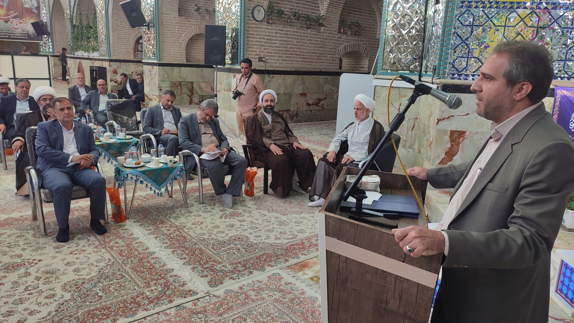 گردهمایی ائمه جمعه استان مرکزی و مدیران عامل صنعت آب و برق استان