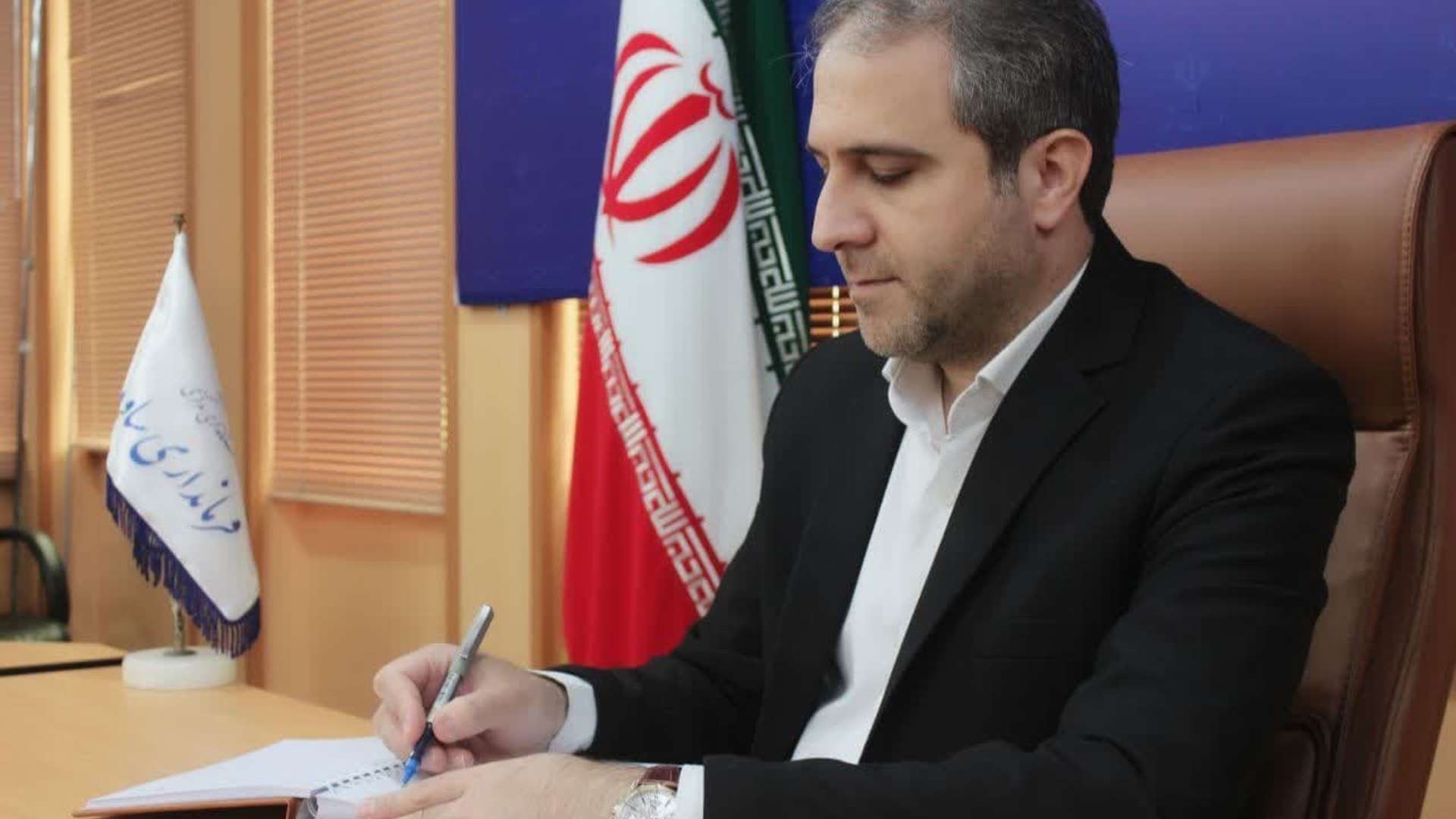 پیام مهدی الیاسی معاون استاندار و فرماندار ویژه شهرستان ساوه در پی صعود تیم فوتسال شهرداری ساوه به لیگ برتر