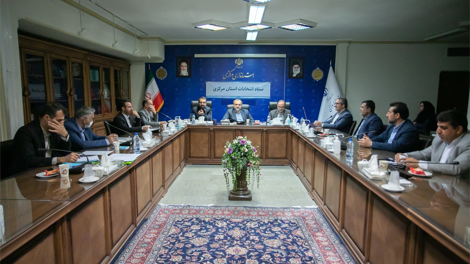ستاد انتخابات استان مرکزی آغاز به کار کرد- مشارکت، امنیت، سلامت و رقابت نقشه راه برگزاری انتخابات
