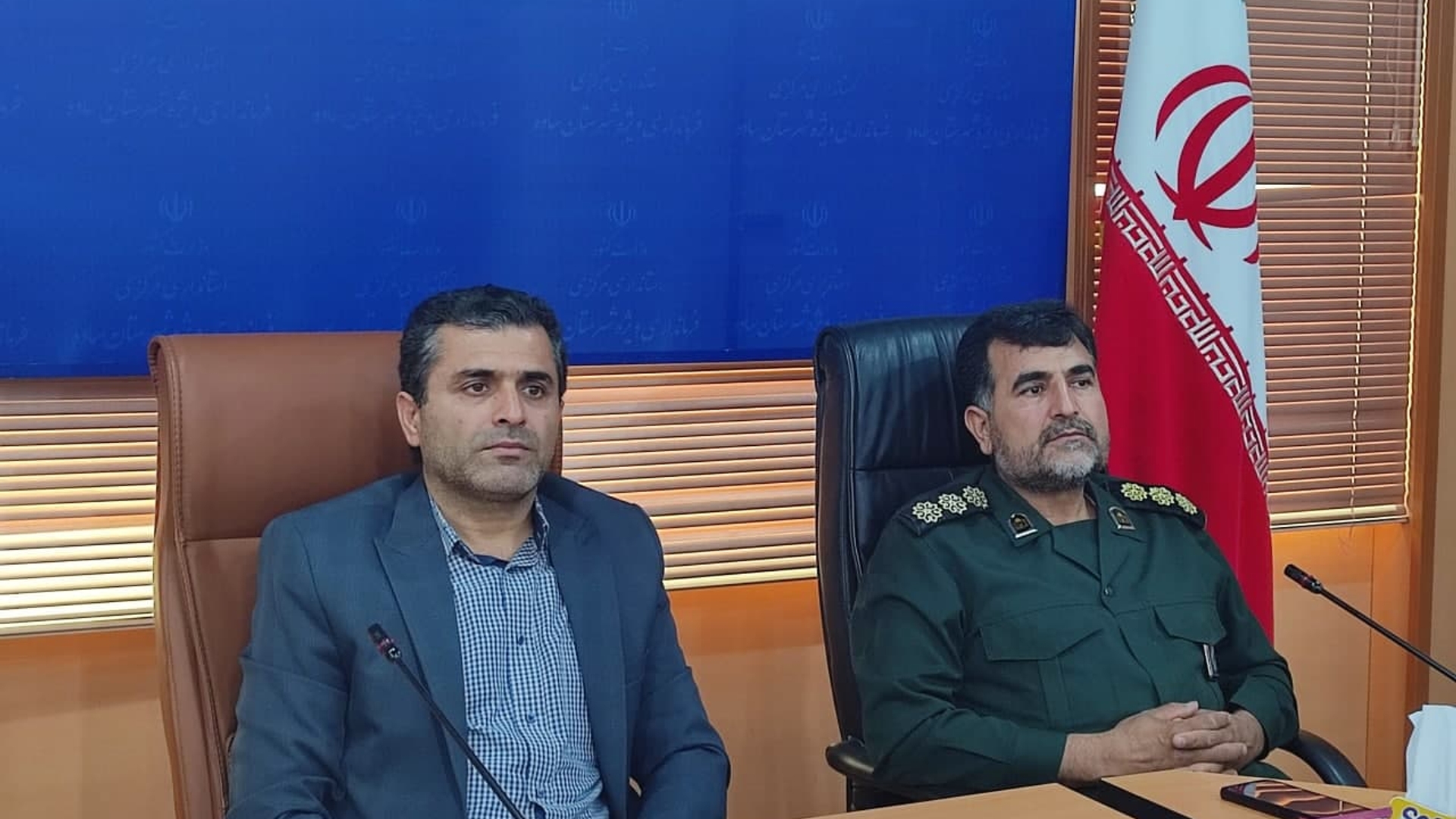 جلسه هماهنگی مراسم بزرگداشت ارتحال امام خمینی (ره) و پانزده خردادماه با حضور قاسمیان معاون سیاسی ، امنیتی و اجتماعی فرماندار ساوه و سرهنگ رنجبر جانشین فرماندهی سپاه ساوه به صورت ویدئو کنفراس مشترک با استان برگزار شد.