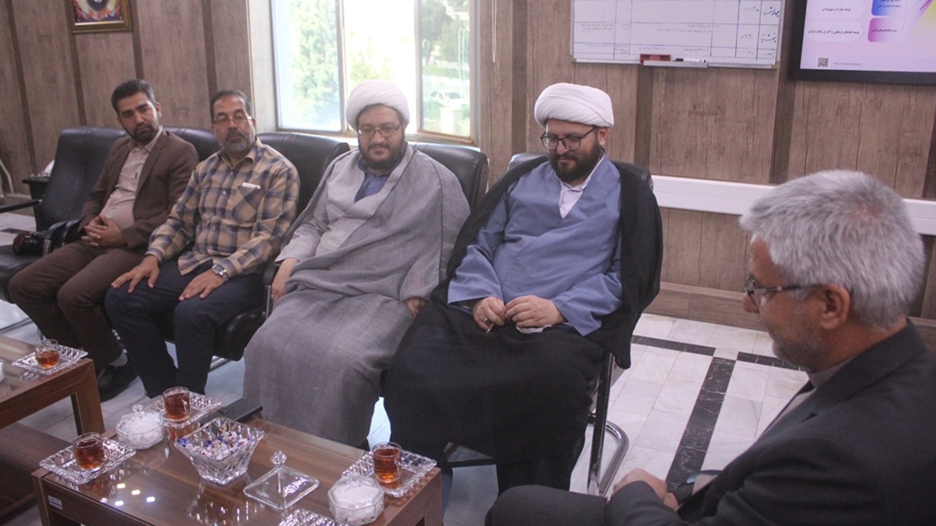 نشست مدیر کل تبلیغات اسلامی استان با فرماندار شهرستان خمین برگزار شد