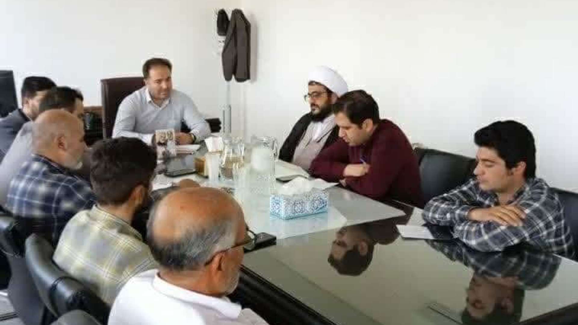 بررسی مسائل و مشکلات شهر جاورسیان