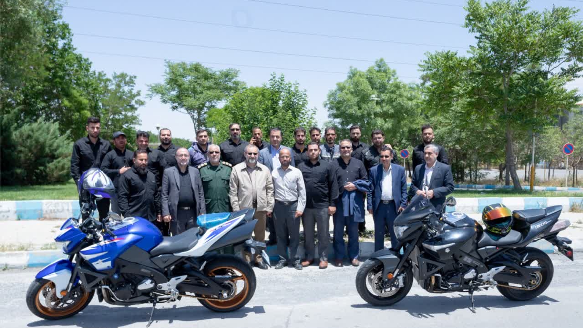 دیدار صمیمانه استاندار مرکزی و  با موتورسواران باشگاه مقاومت بسیج استان مرکزی