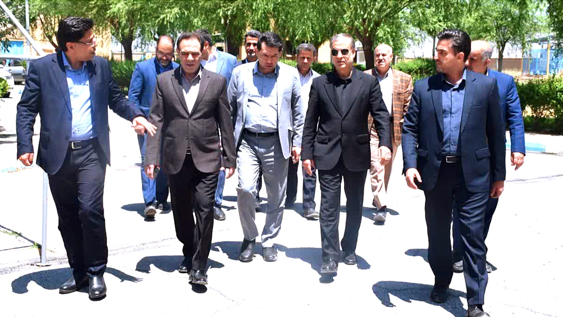 بازدید میدانی سرپرست فرمانداری شهرستان شازند از بیمارستان تأمین اجتماعی و دیگر پروژه های بهداشتی و درمانی .