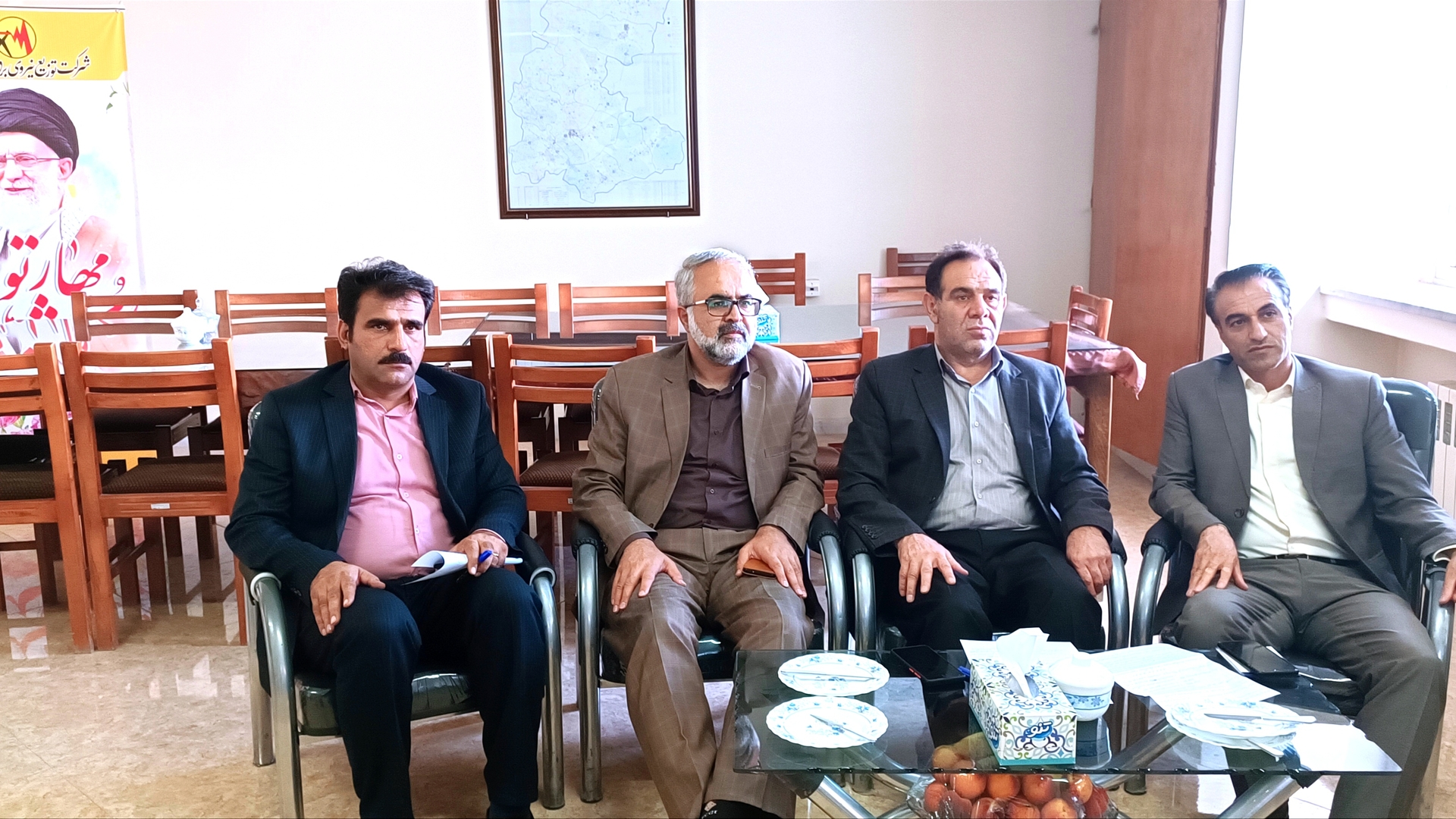 برگزاری جلسه مدیریت مصرف برق استان مرکزی .