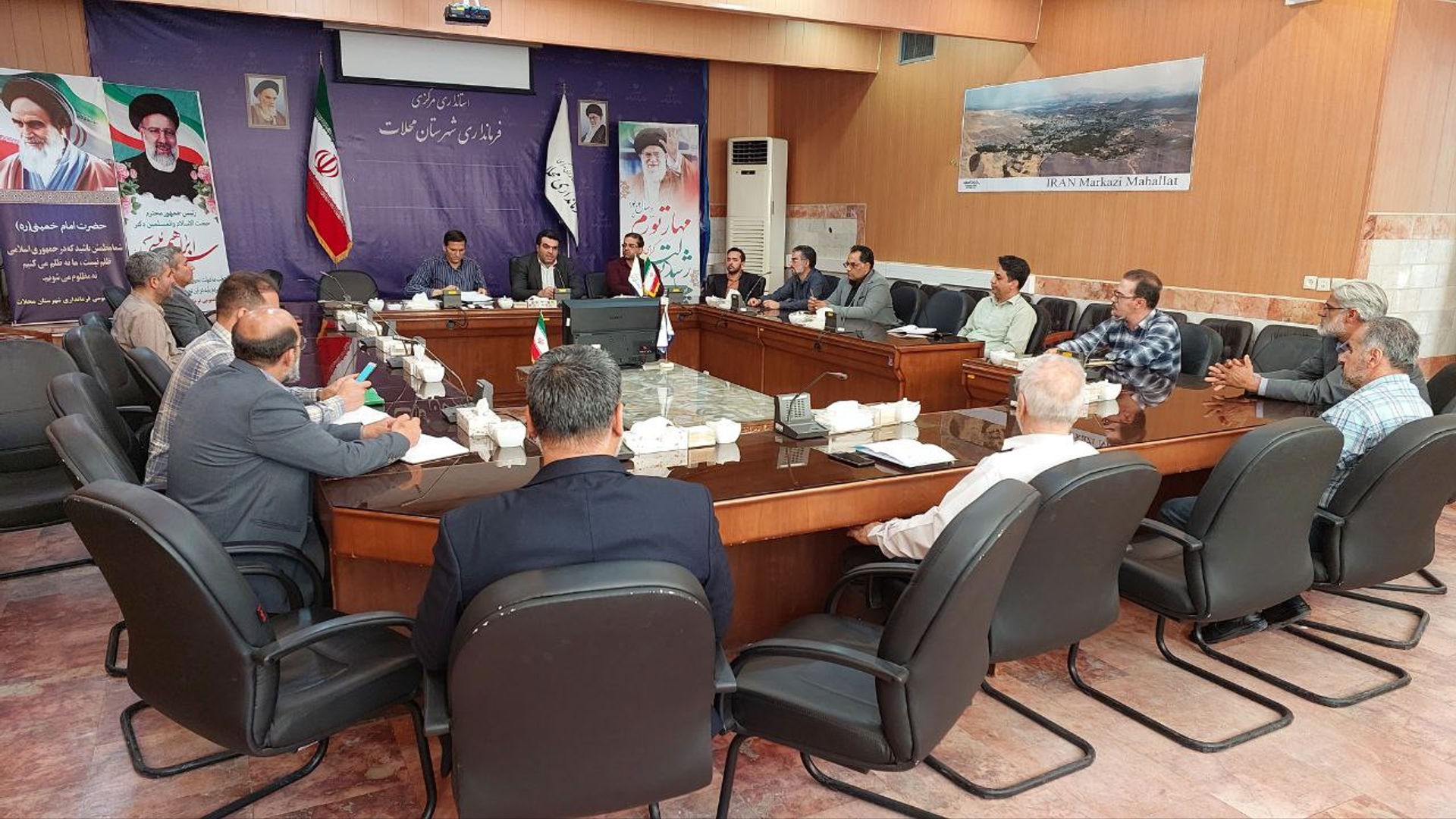 جلسه کارگروه مدیریت پسماند شهرستان محلات