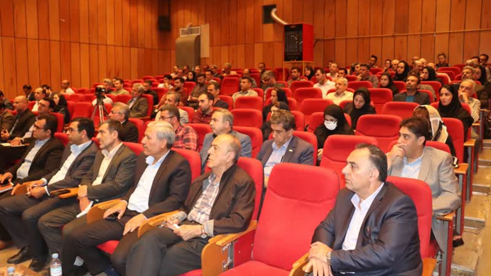 نشست با صاحبان صنایع