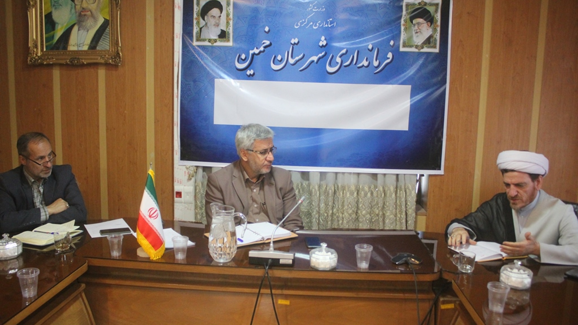 دومین جلسه کمیته سامان ازدواج شهرستان خمین در سال 1402 برگزار شد