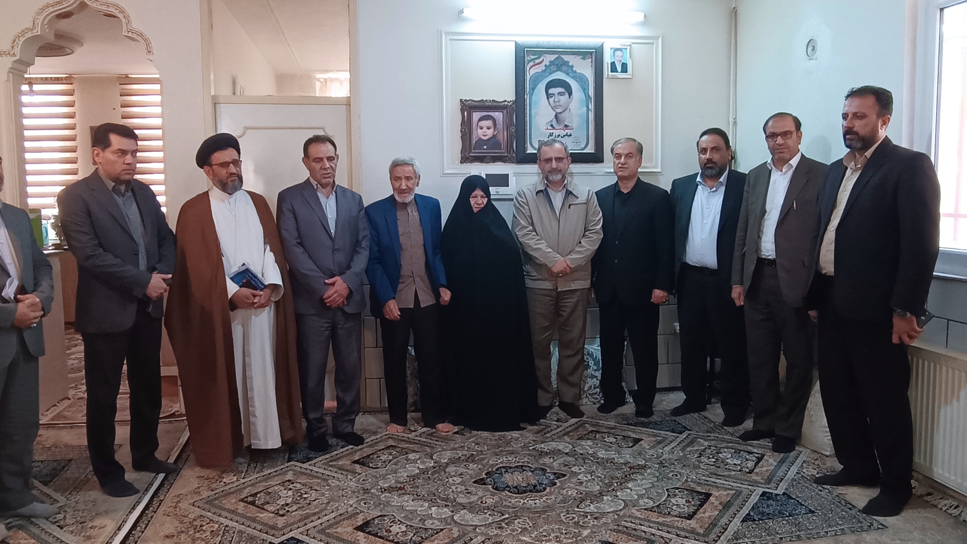 استاندار مرکزی از پروژه در حال ساخت بیمارستان ۱۲۰ تختخوابی شهرستان  شازند بازدید میدانی بعمل آورد .