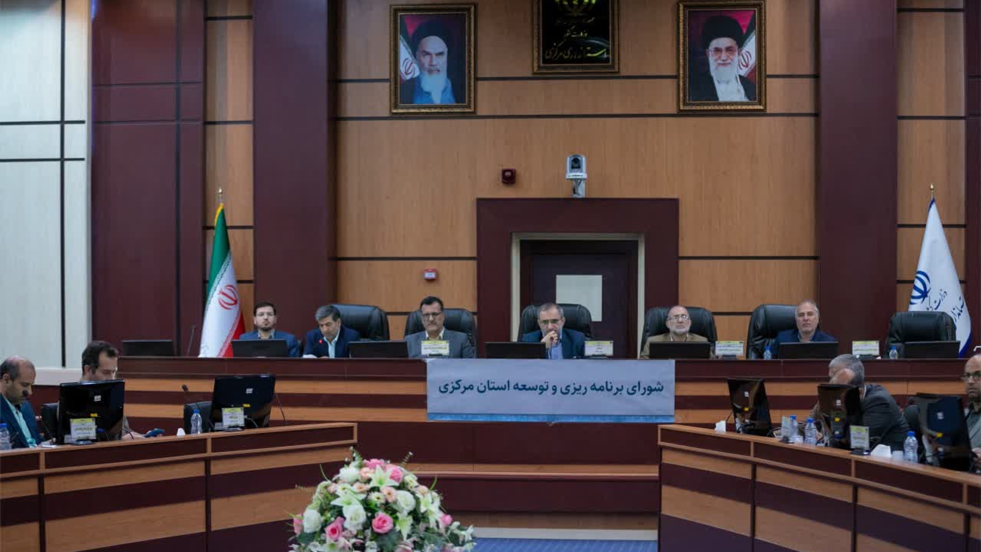 نشست شورای برنامه‌ریزی و توسعه استان مرکزی به ریاست دکتر مخلص الائمه و با حضور دکتر سید مجتبی آل یاسین  و دیگر اعضای مربوطه برگزار شد.