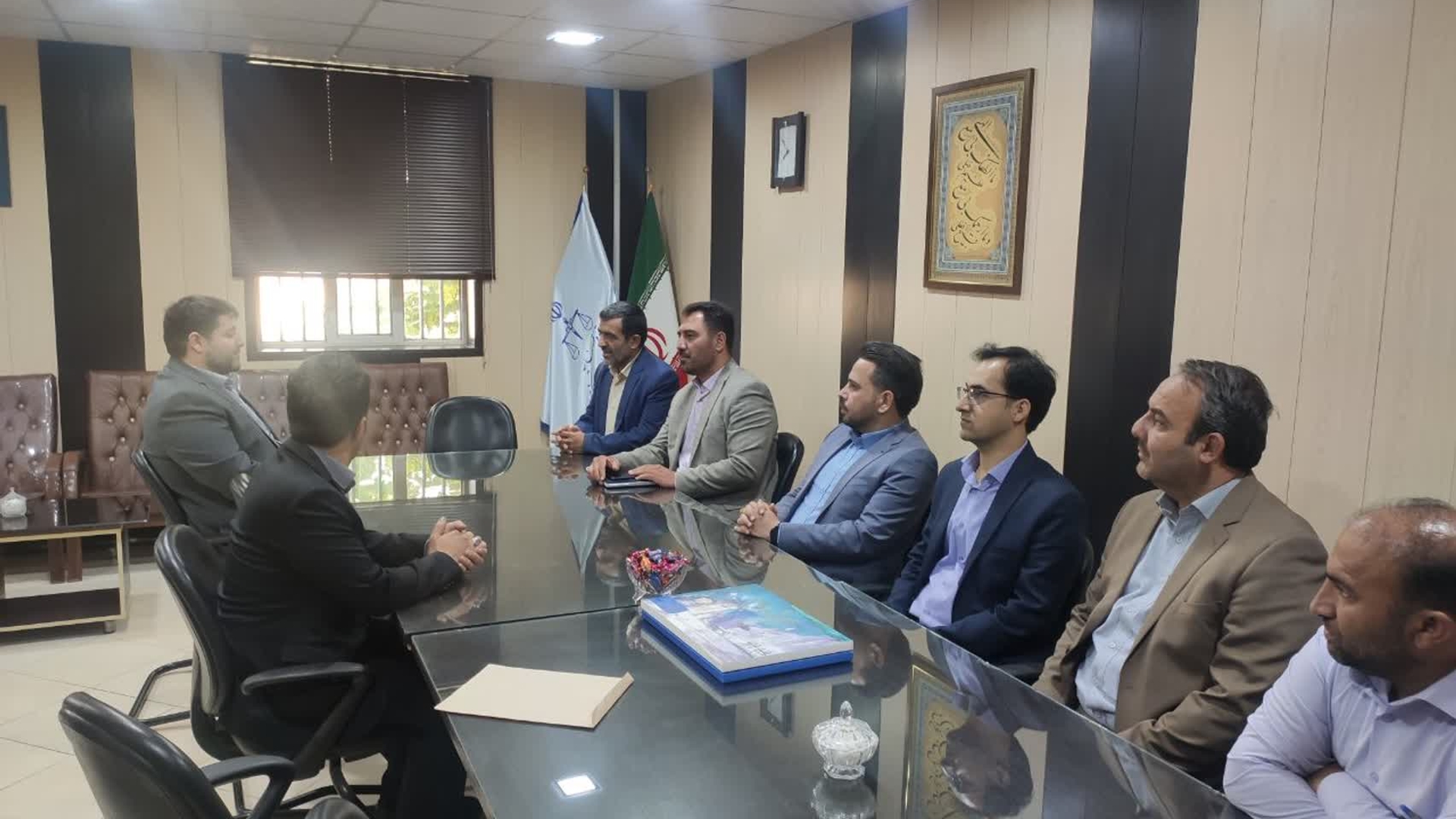 دیدار فرماندار با دادستان شهرستان به مناسبت هفته قوه قضائیه