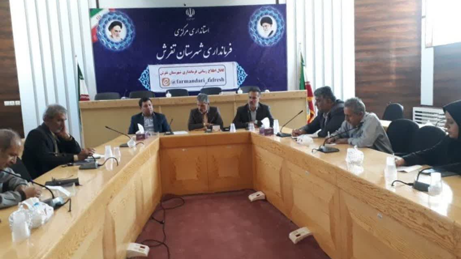 جلسه طرح کالابرگ الکترونیک  شهرستان تفرش به ریاست مویدی معاون فرماندار شهرستان تفرش و با حضور درودیان بخشدار و روسای ادارات بهزیستی ،کمیته امداد ،جهاد کشاورزی، اتاق اصناف برگزار گردید.