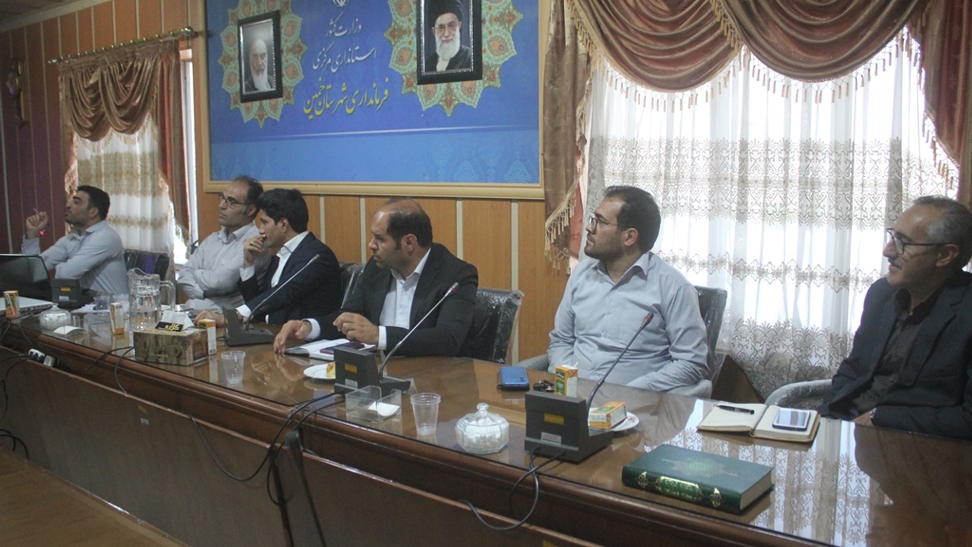 جلسه آموزشی – توجیهی نانوایان شهرستان خمین برگزار شد