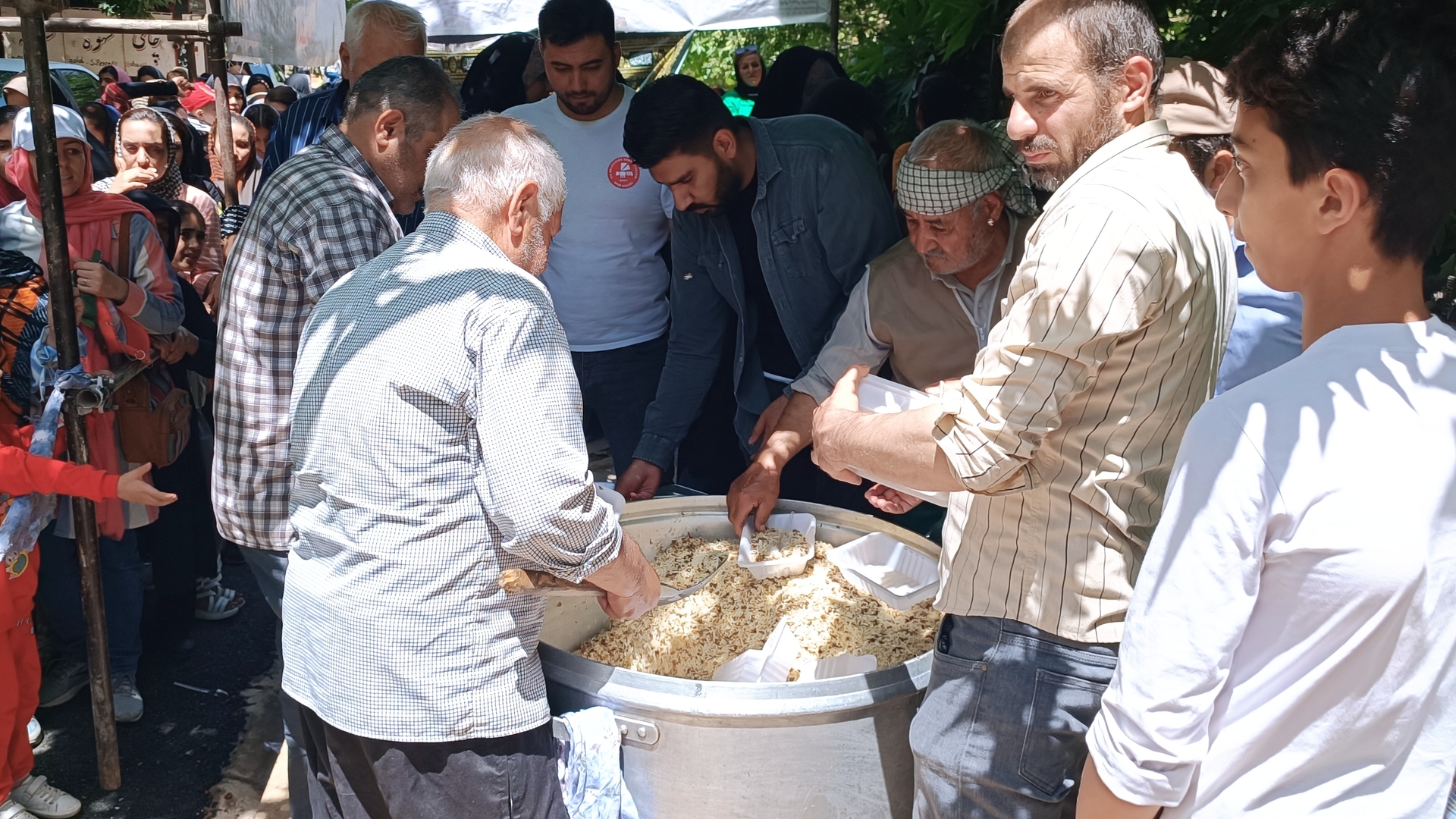 حضور سرپرست فرمانداری شهرستان شازند در مراسم جشن عید غدیر و نماز عبادی و سیاسی جمعه شهر شازند