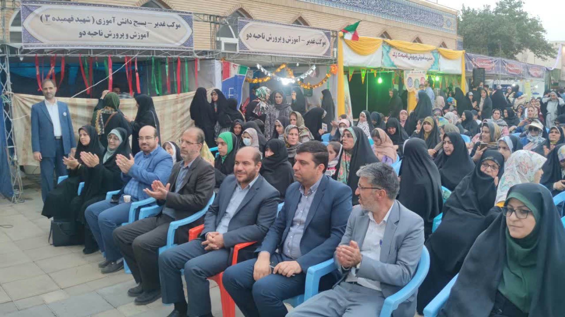 بازدید هادی فرماندار اراک از موکب غدیر آموزش و پرورش ناحیه دو اراک