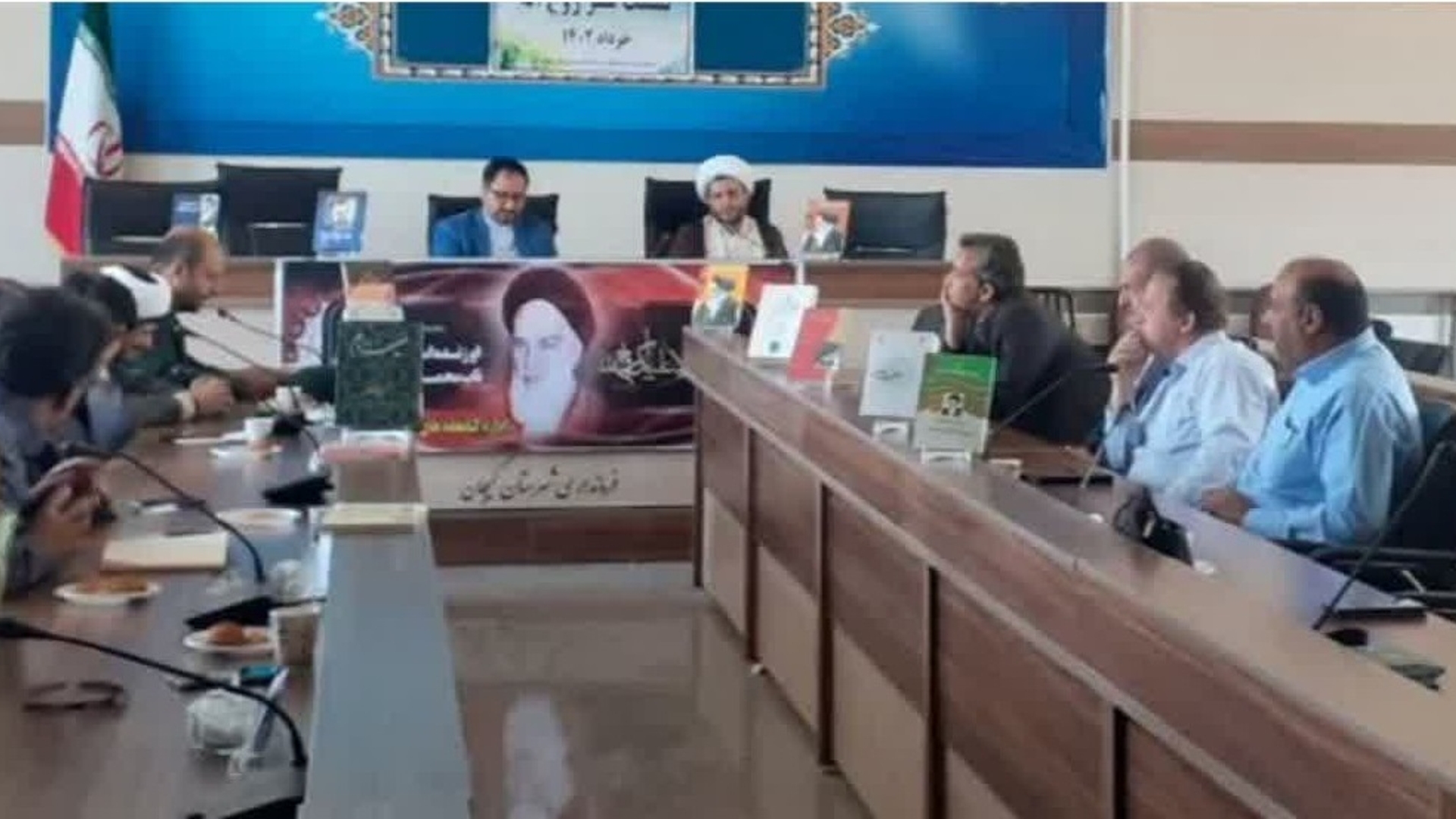 نشست شعر روح الله با موضوع سالگرد رحلت بنیانگذار کبیر انقلاب اسلامی حضرت امام خمینی رحمت الله علیه