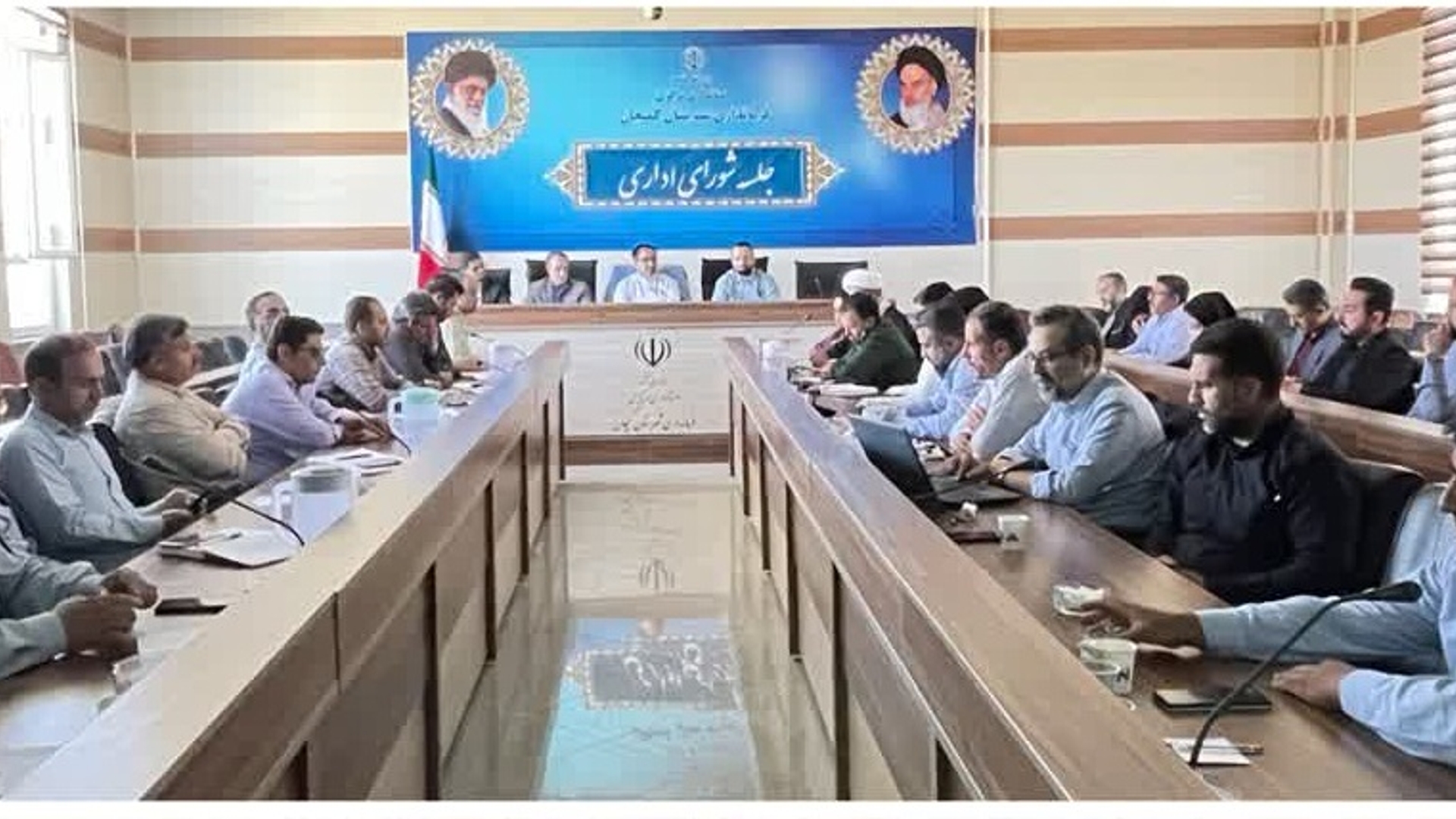 جلسه شورای اداری و شورای پدافند غیر عامل شهرستان کمیجان برگزار گردید