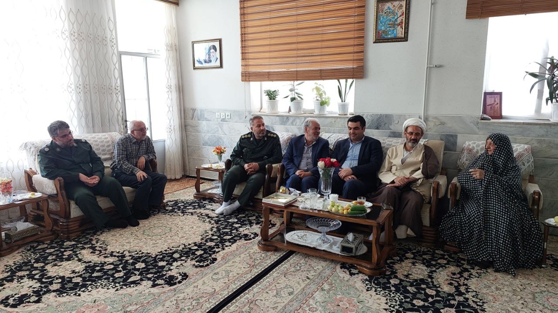 دیدار با خانواده معظم شهدای سادات
