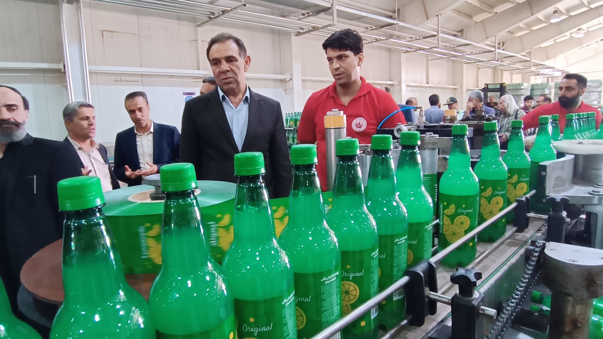 افتتاح شرکت تولیدی بهنوش شهر آستانه با حضور رئیس بنیاد مستضعفان انقلاب اسلامی و استاندار مرکزی