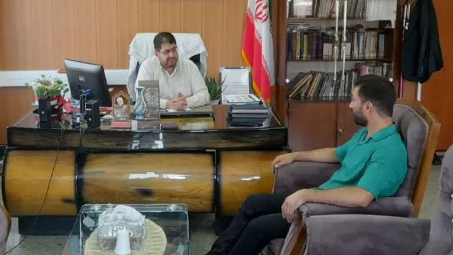 دیدار چهره ‌به ‌چهره محمدرضا رضایی فرماندار شهرستان تفرش با شهروندان :