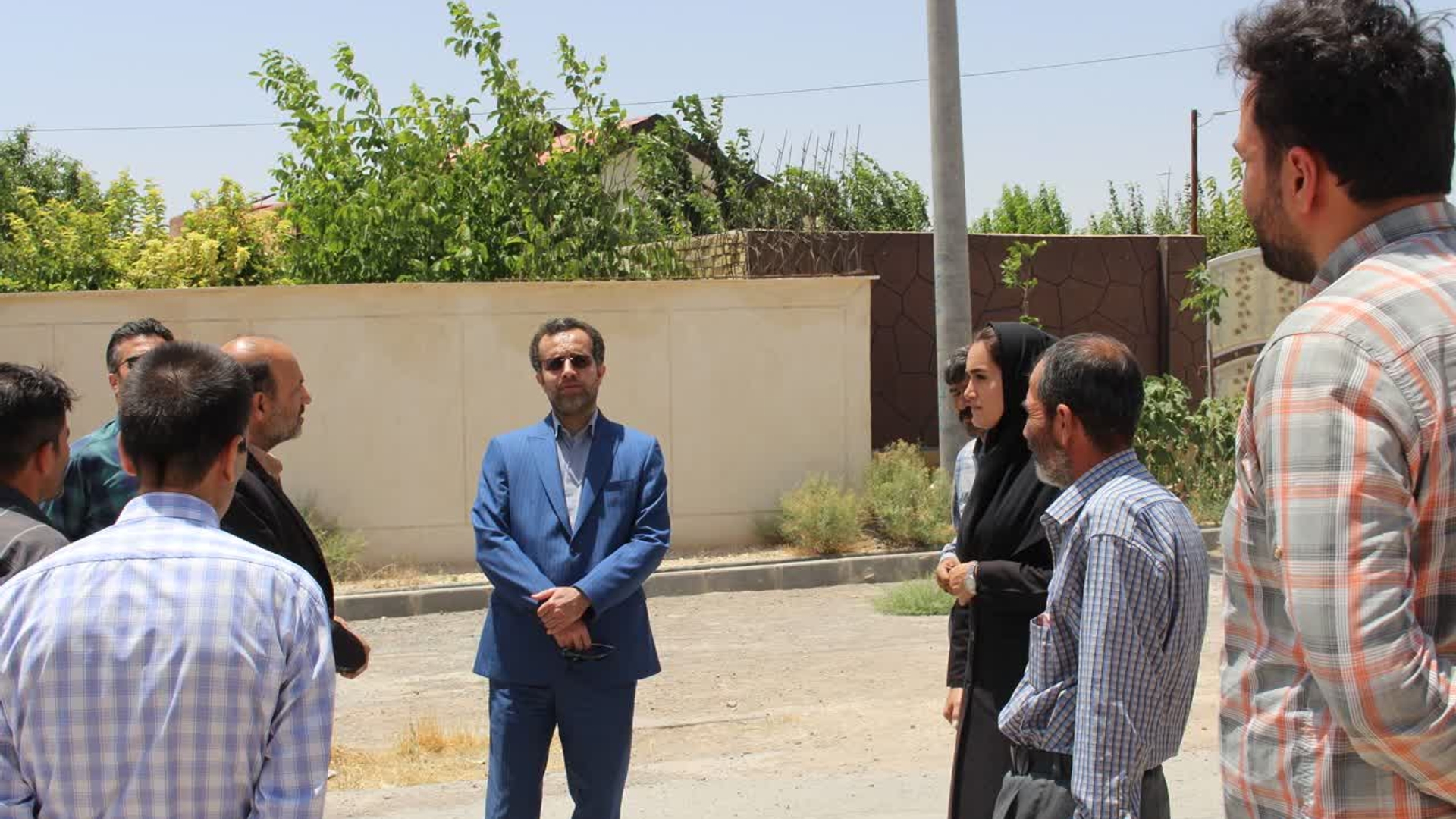 بازدید مدیرکل از تعدادی از روستاهای بخش مرکزی شهرستان آشتیان