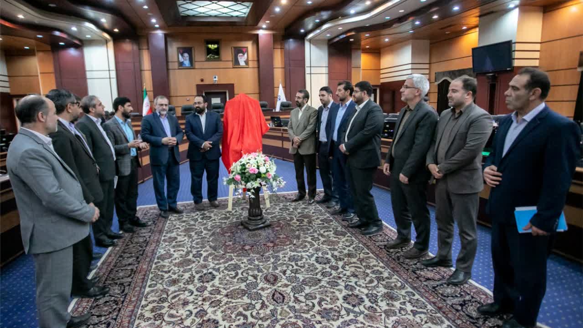 🔸در حاشیه نشست با فرمانداران از سامانه برنامه‌های اوقات فراغت جوانان رونمایی شد.