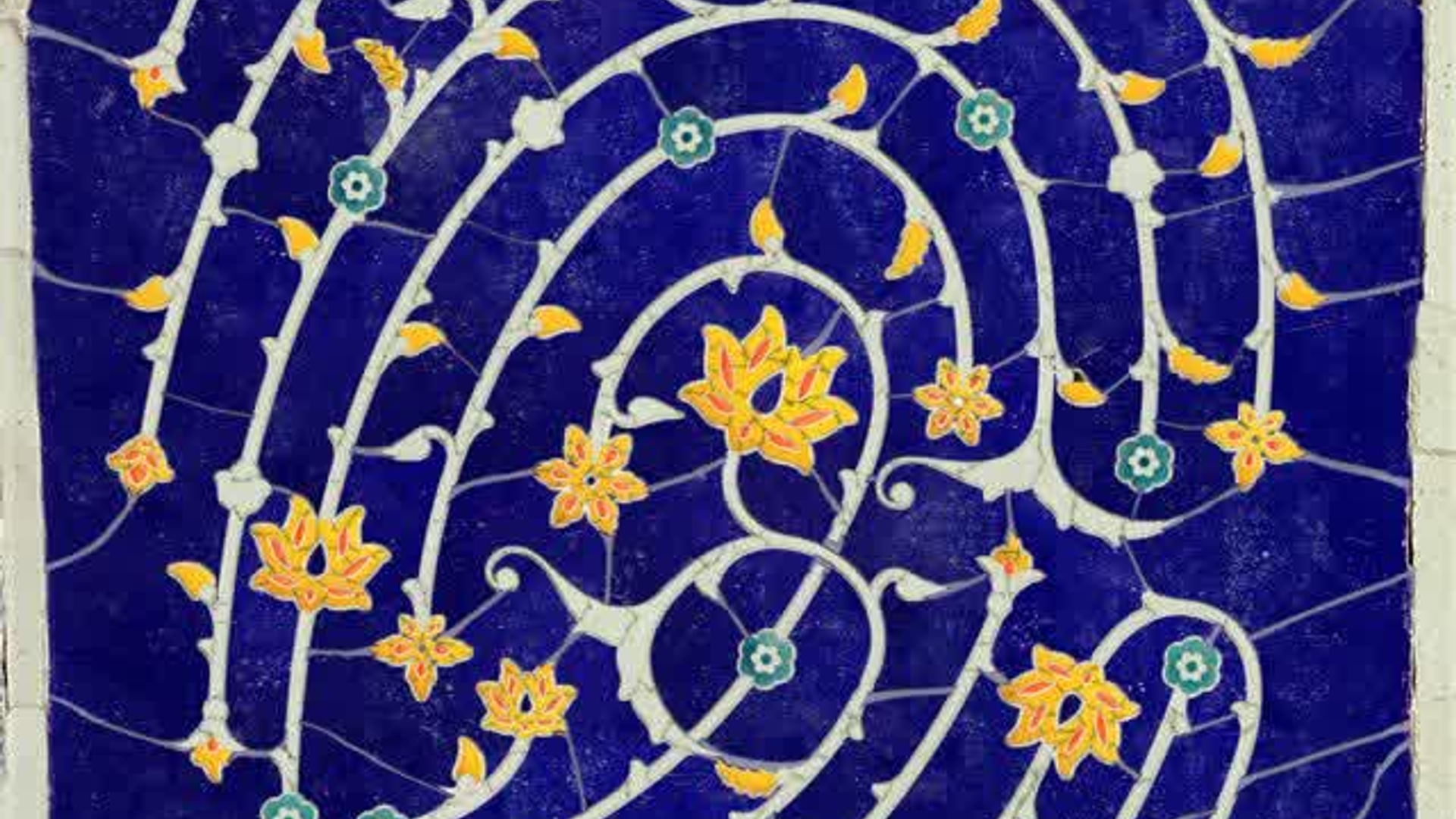 آیین اختتامیه نخستین جشنواره ملی فرهنگی هویت در استانداری مرکزی برگزار شد