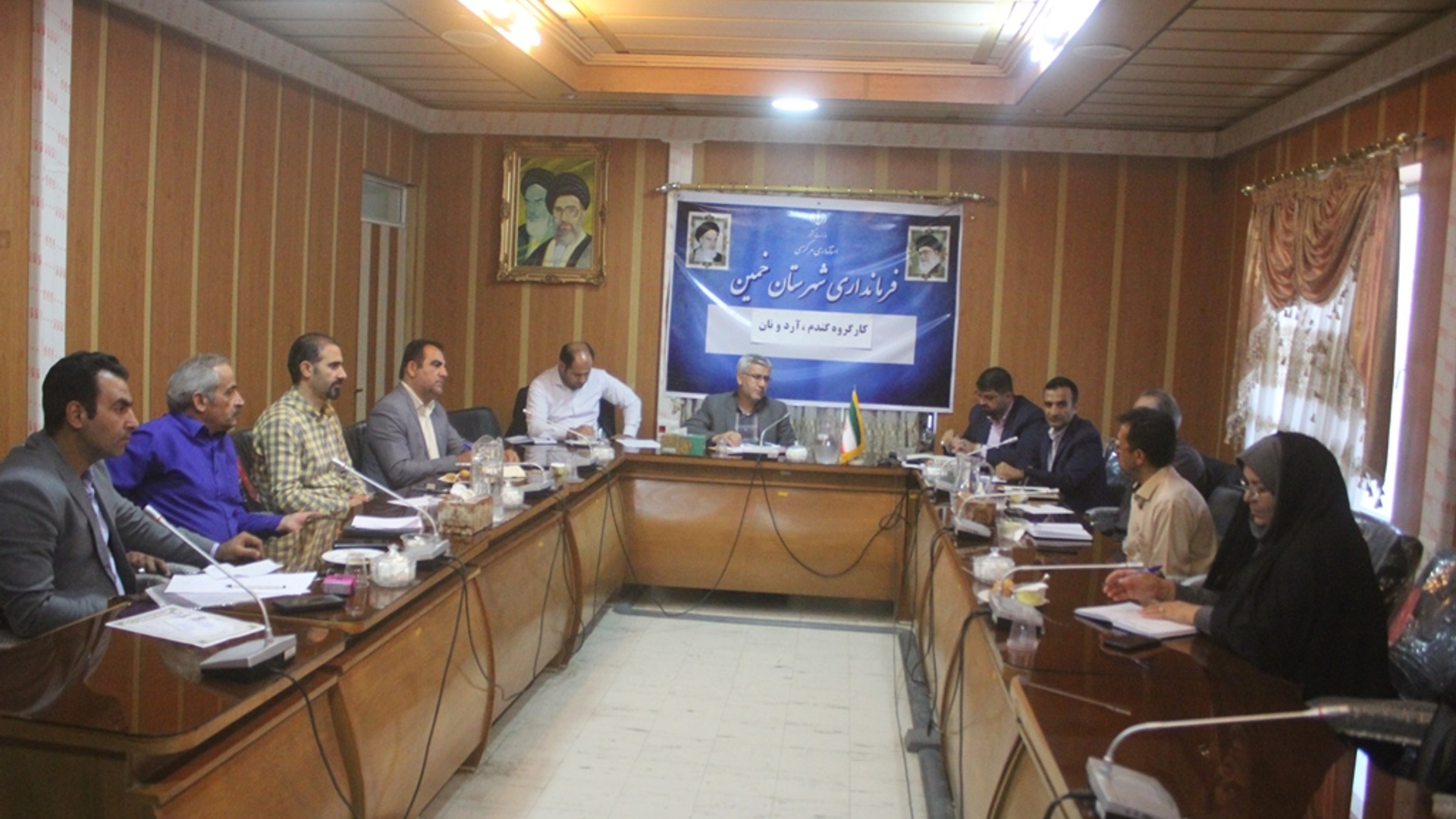 چهارمین جلسه کارگروه گندم ، آرد و نان شهرستان خمین در سال 1402 برگزار شد