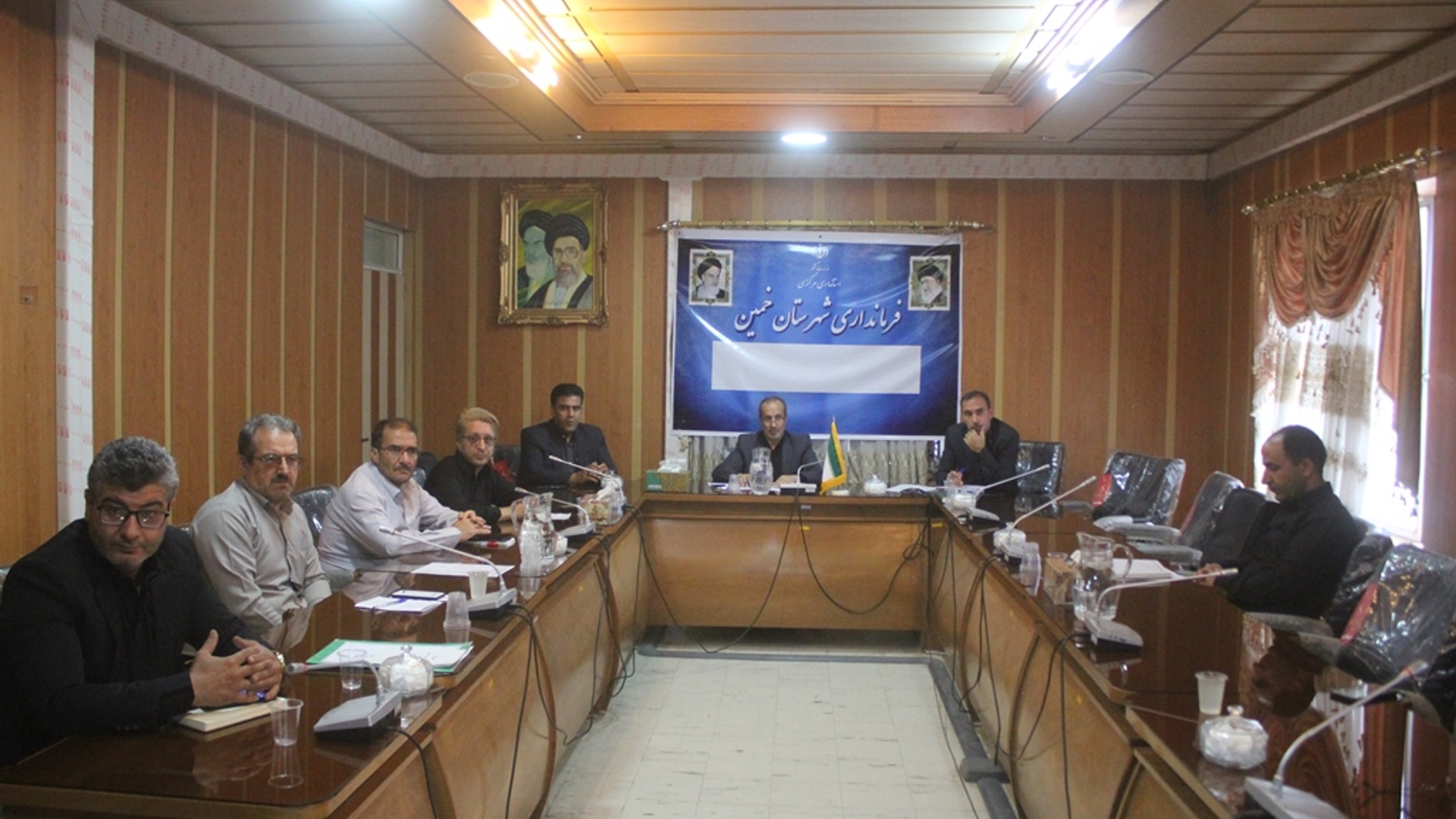 جلسه کمیته مناسب سازی محیط معلولان و سالمندان شهرستان خمین برگزار  شد.