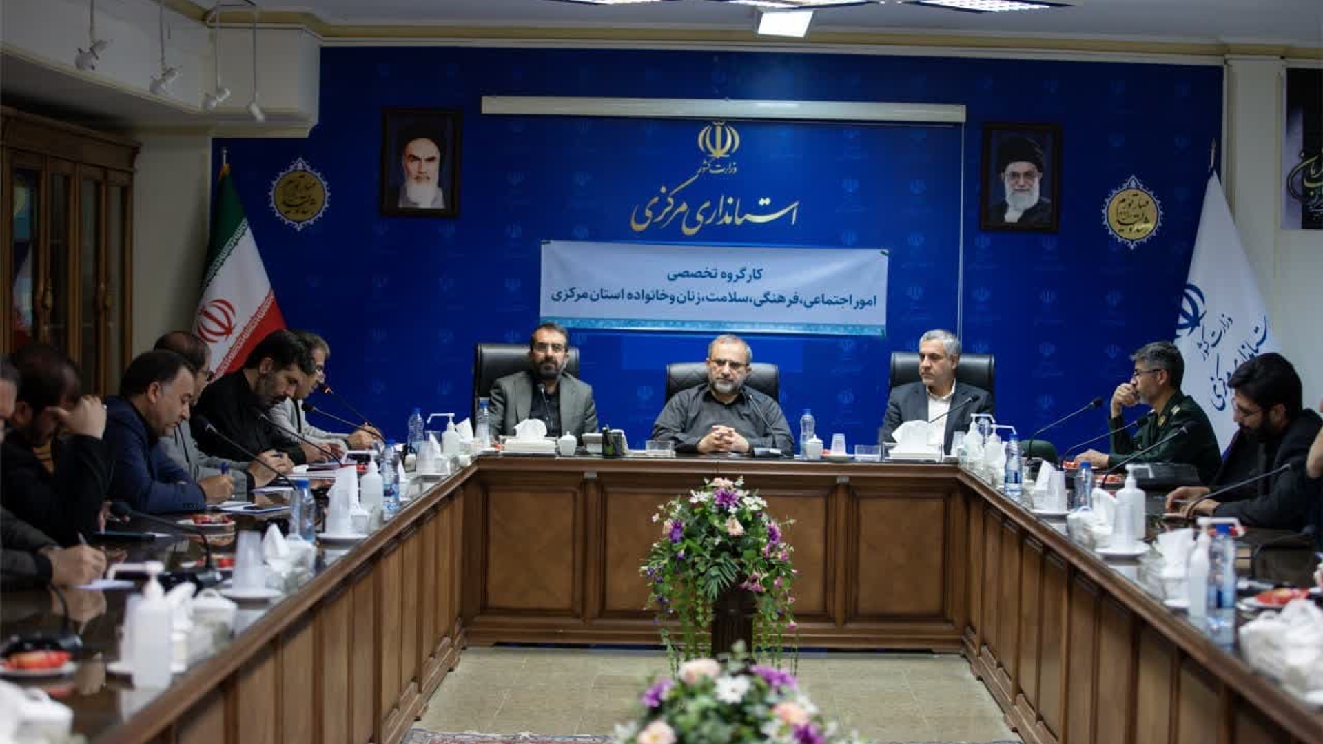 استاندار مرکزی: نقش اجتماعی مساجد تقویت شود