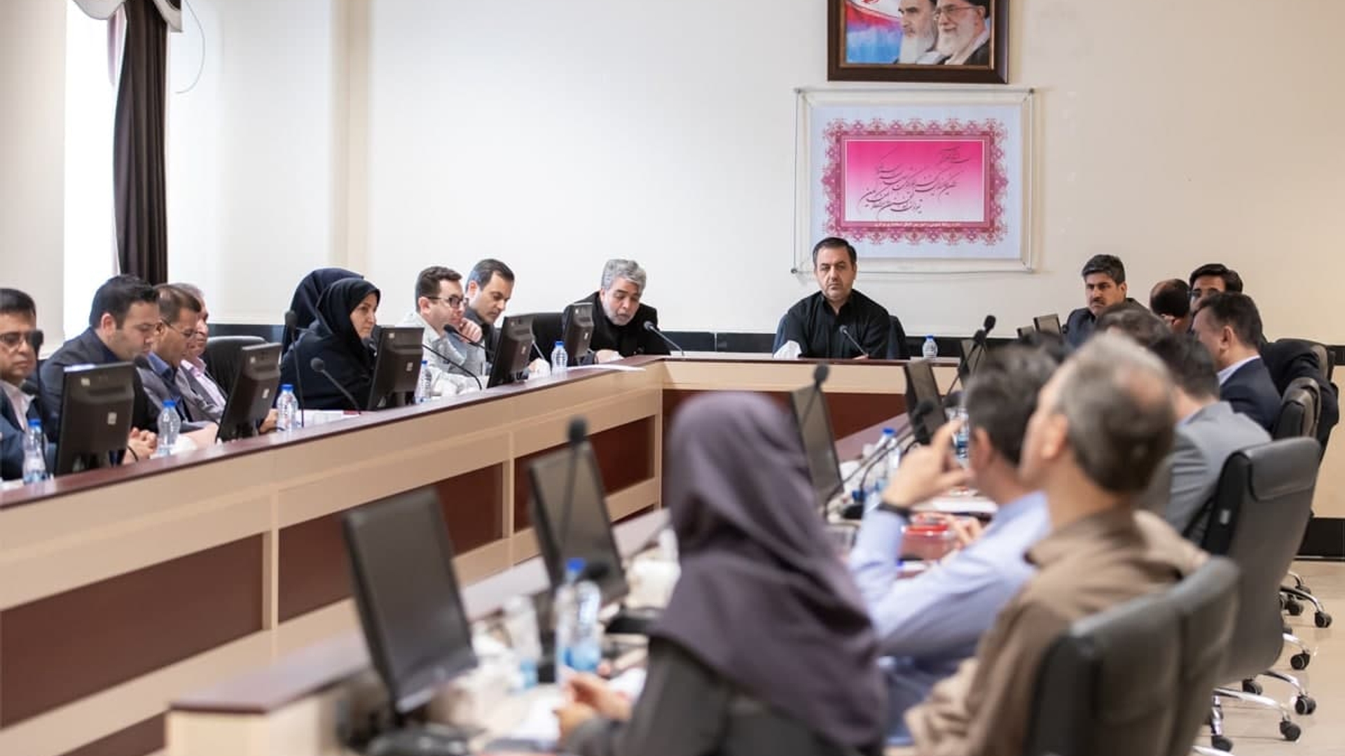 شرکت‌های استان مرکزی حساب‌ها و منابع مالی خود را در استان متمرکز کنند