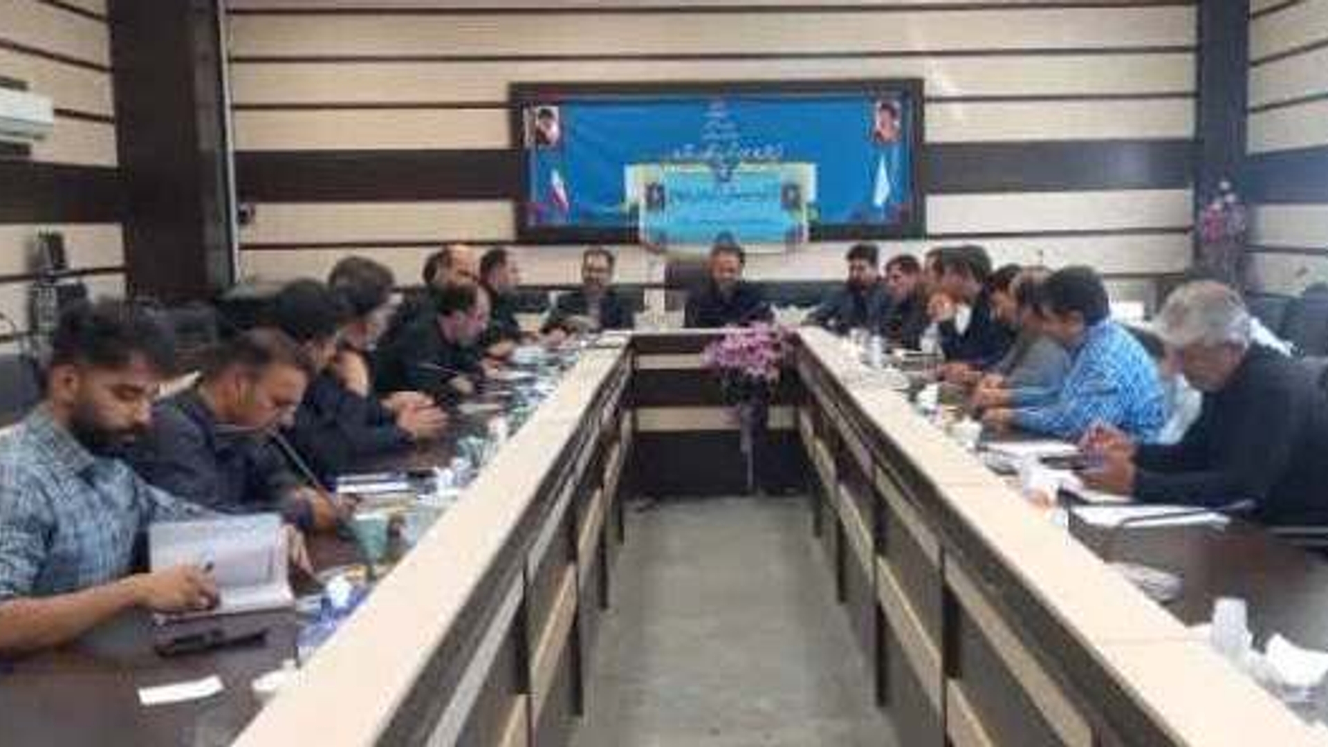 "جلسه پشتیبانی از اردوهای جهادی در خنداب"