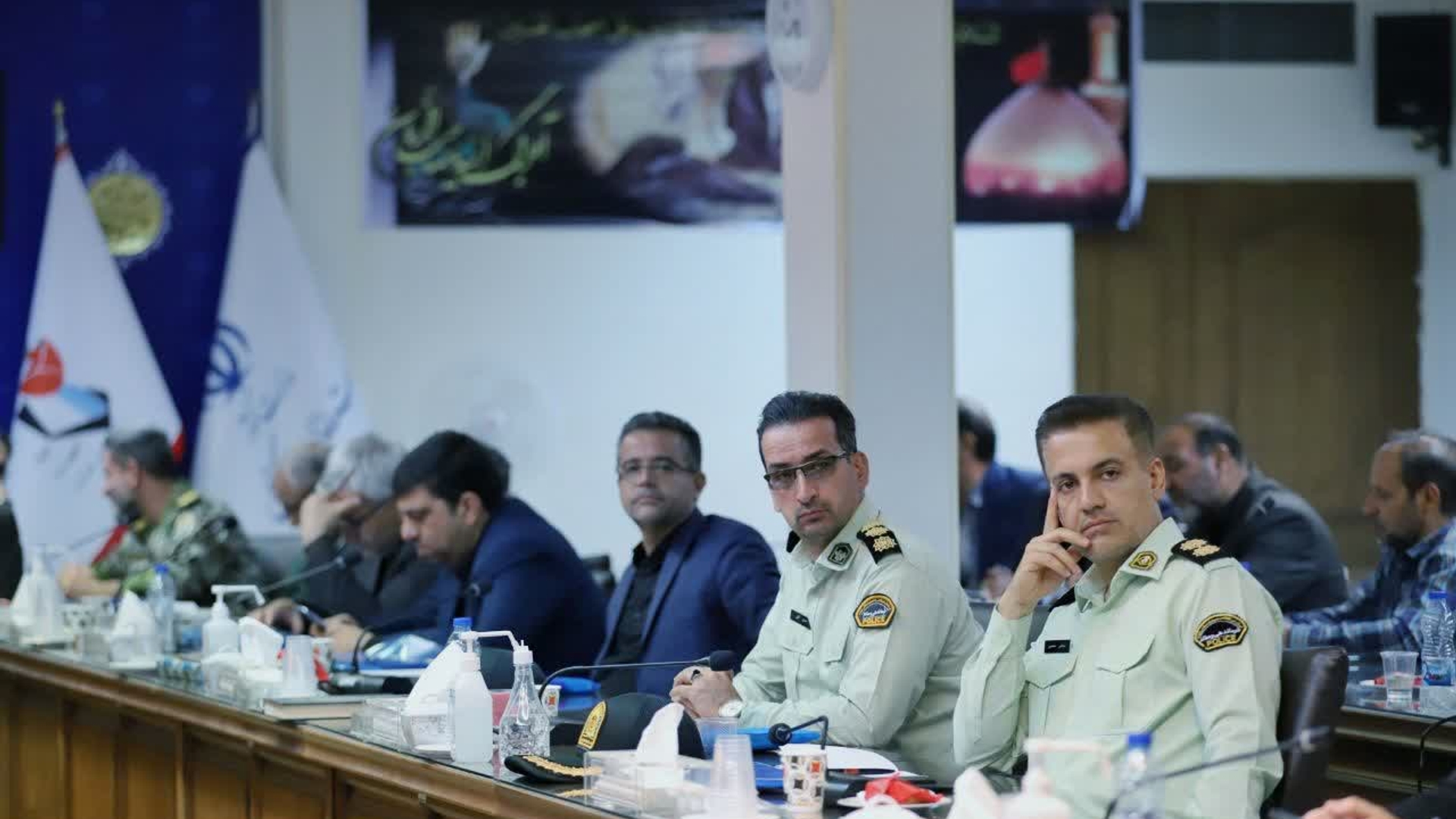 💠نشست شورای ترویج فرهنگ ایثار و شهادت استان مرکزی با حضور نماینده ولی فقیه در استان، استاندار مرکزی،فرماندار اراک ،فرماندهان نظامی و انتظامی و جمعی از مدیران برگزار شد